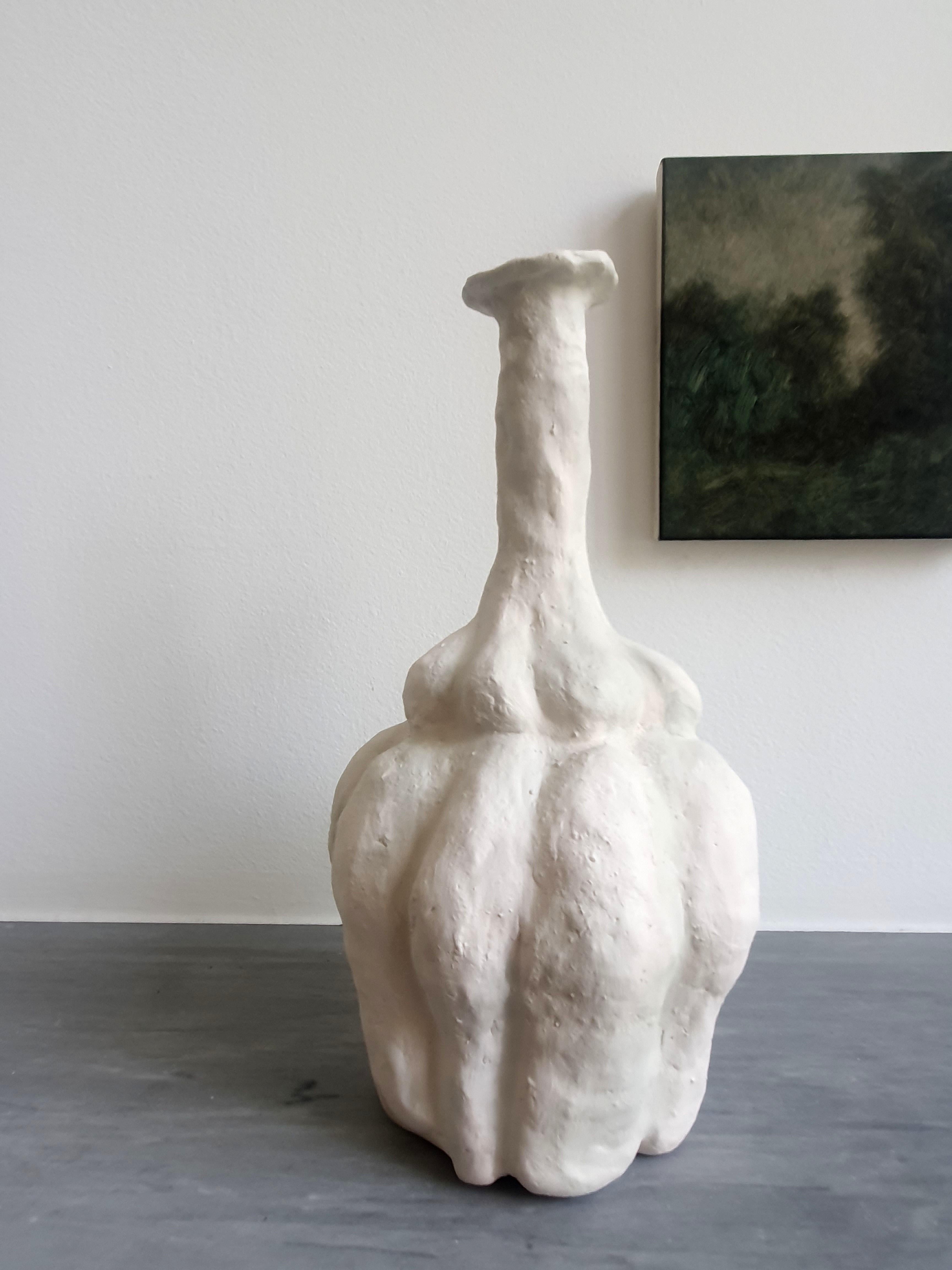 Cream Morandi vase by Adèle Clèves
Dimensions: D 17 x W 17 x H 31 cm
Materials: Ceramic.

Adèle Clèves was born in Paris in 1989, after studying in the Beaux Arts and Archeology at the Sorbonne, she specialized in ceramic creations.
Inspired by