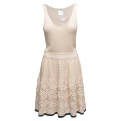 Abito senza maniche in maglia Chanel color crema e navy taglia FR 42