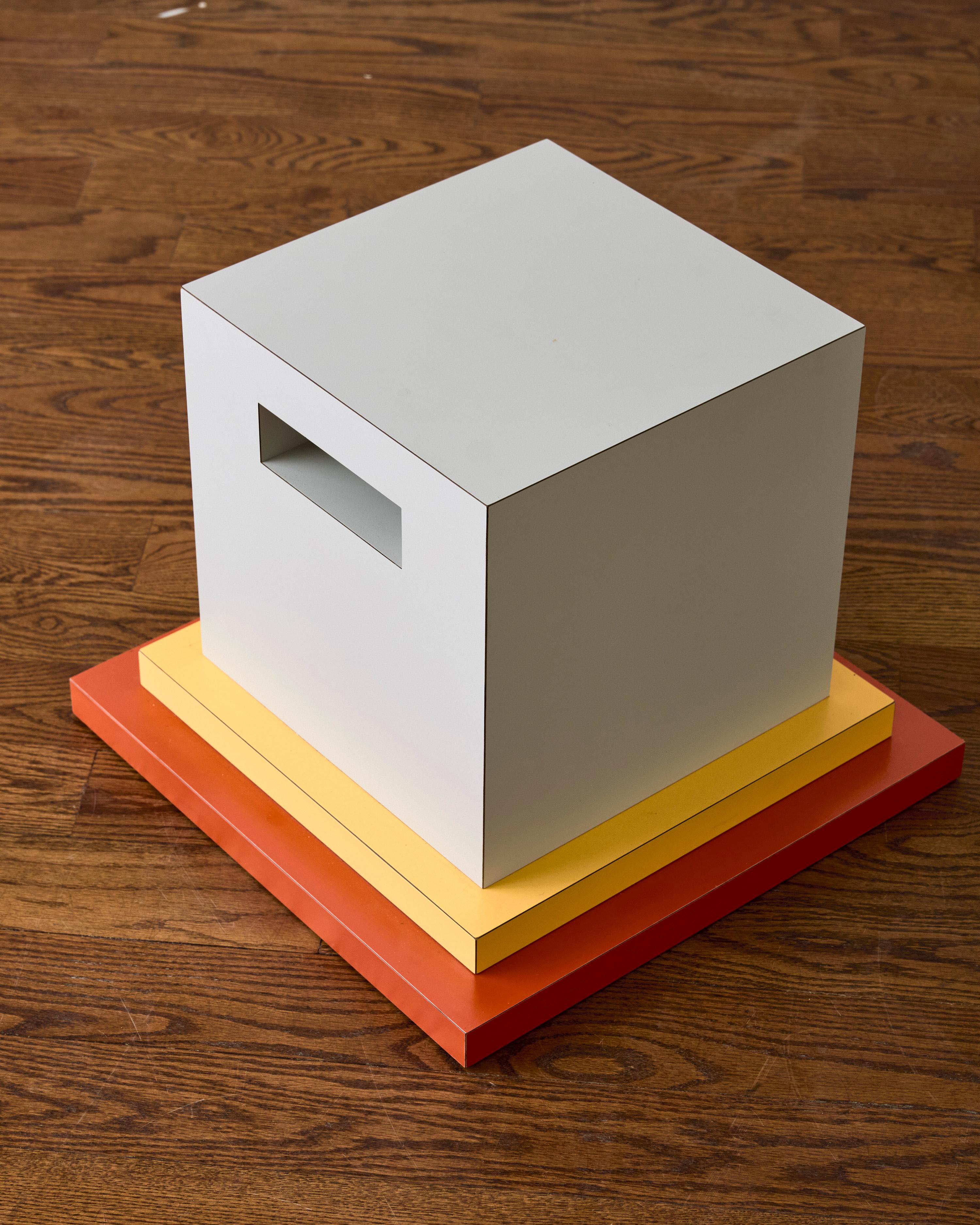 Tavolo Occasionale 'Cream' di Ettore Sottsass In condizioni buone in vendita a New York, NY