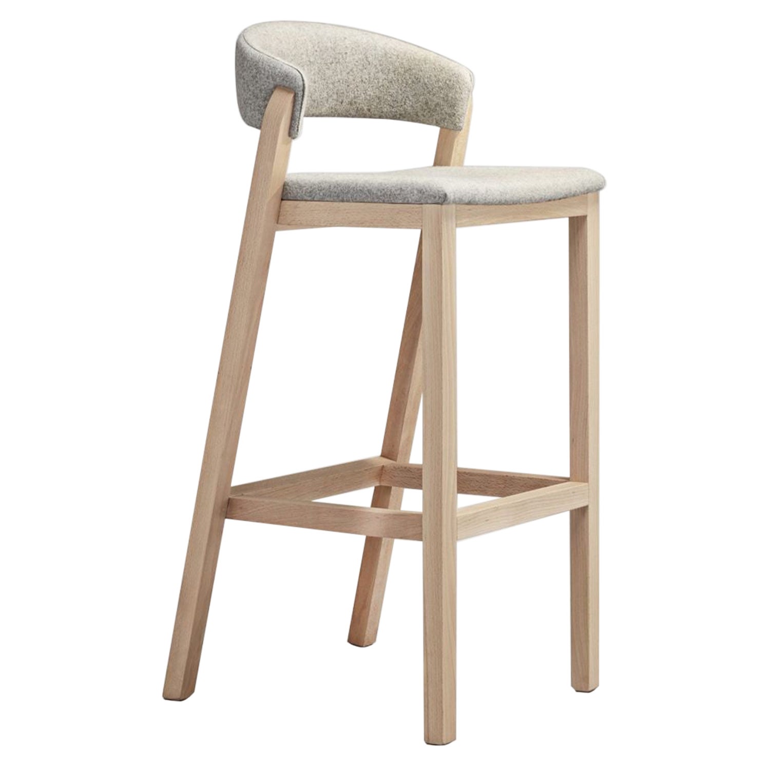 Cream Oslo Stool by Pepe Albargues