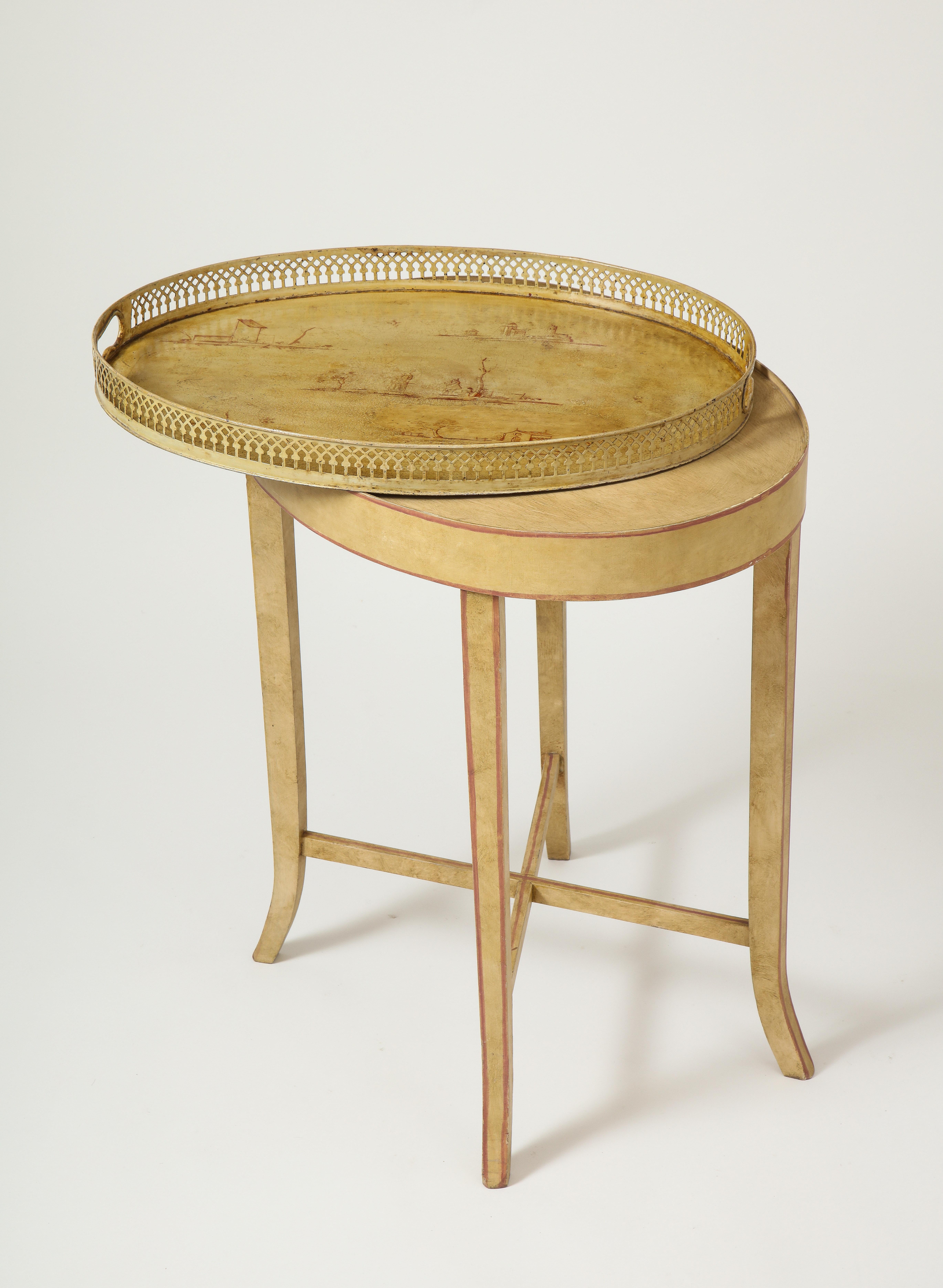 Cream-Painted Oval Tray Table with Chinoiserie Decoration In Good Condition In New York, NY