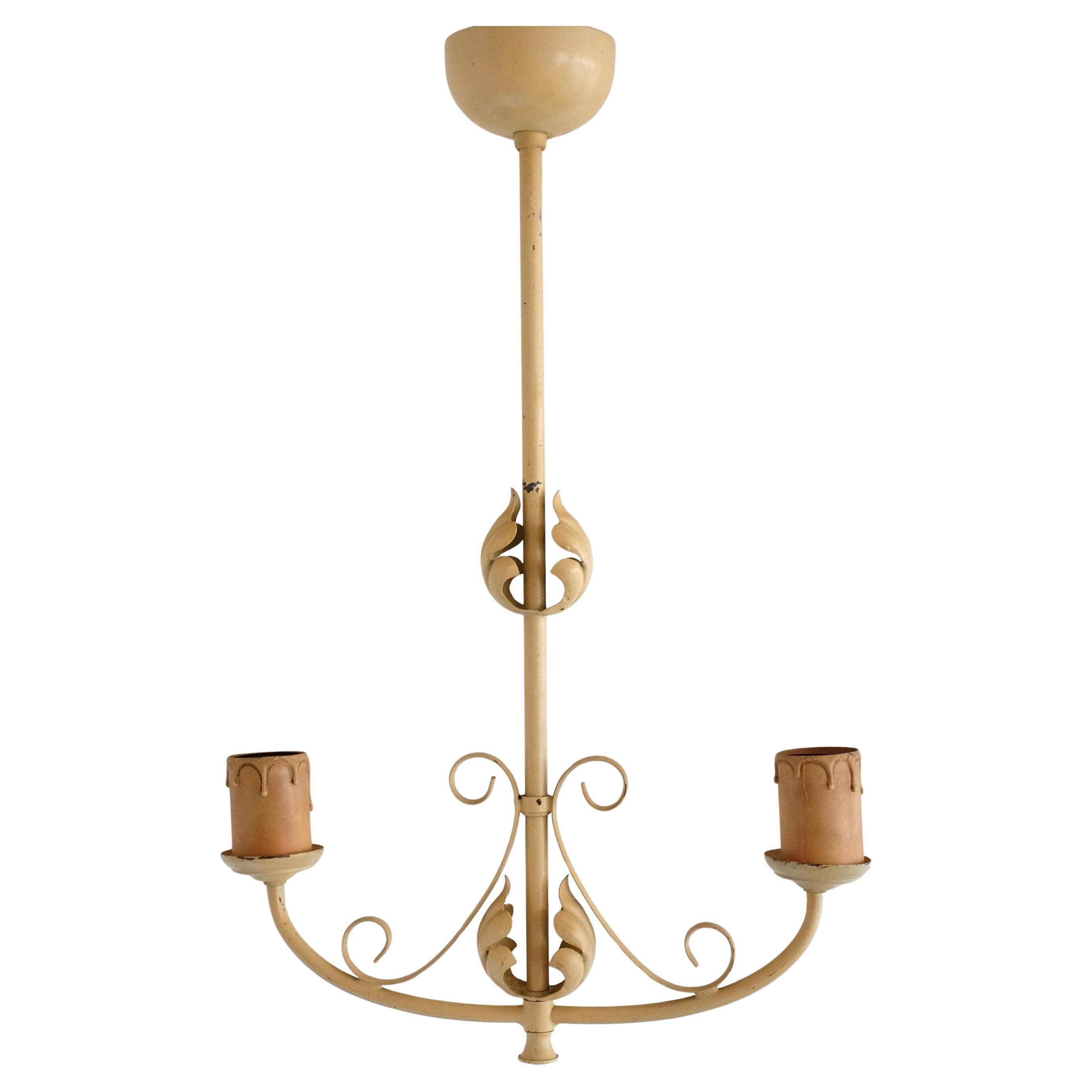 Pendentif moderne suédois peint en crème en vente