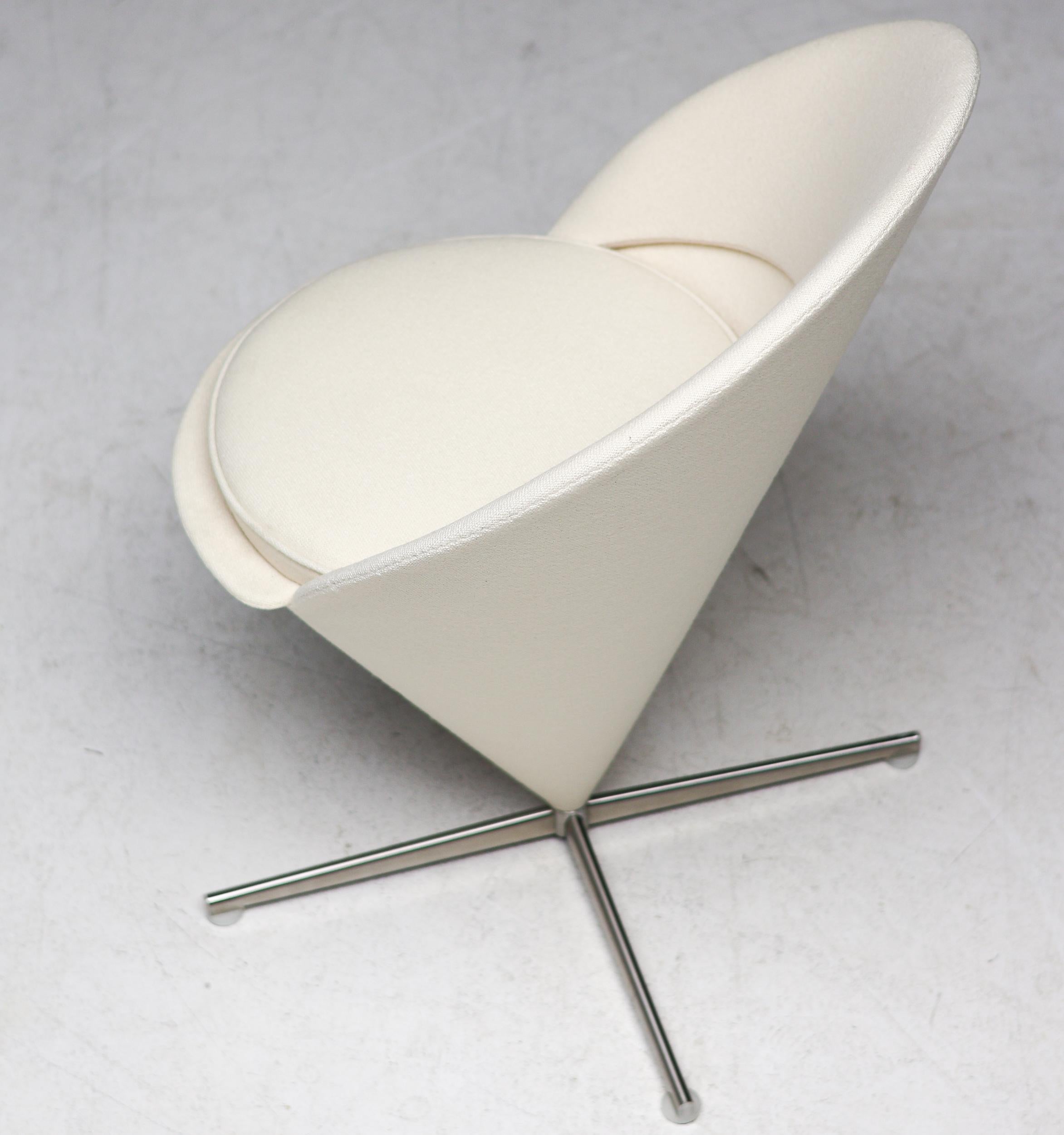 Cream Panton Cone Chair For Sale 2