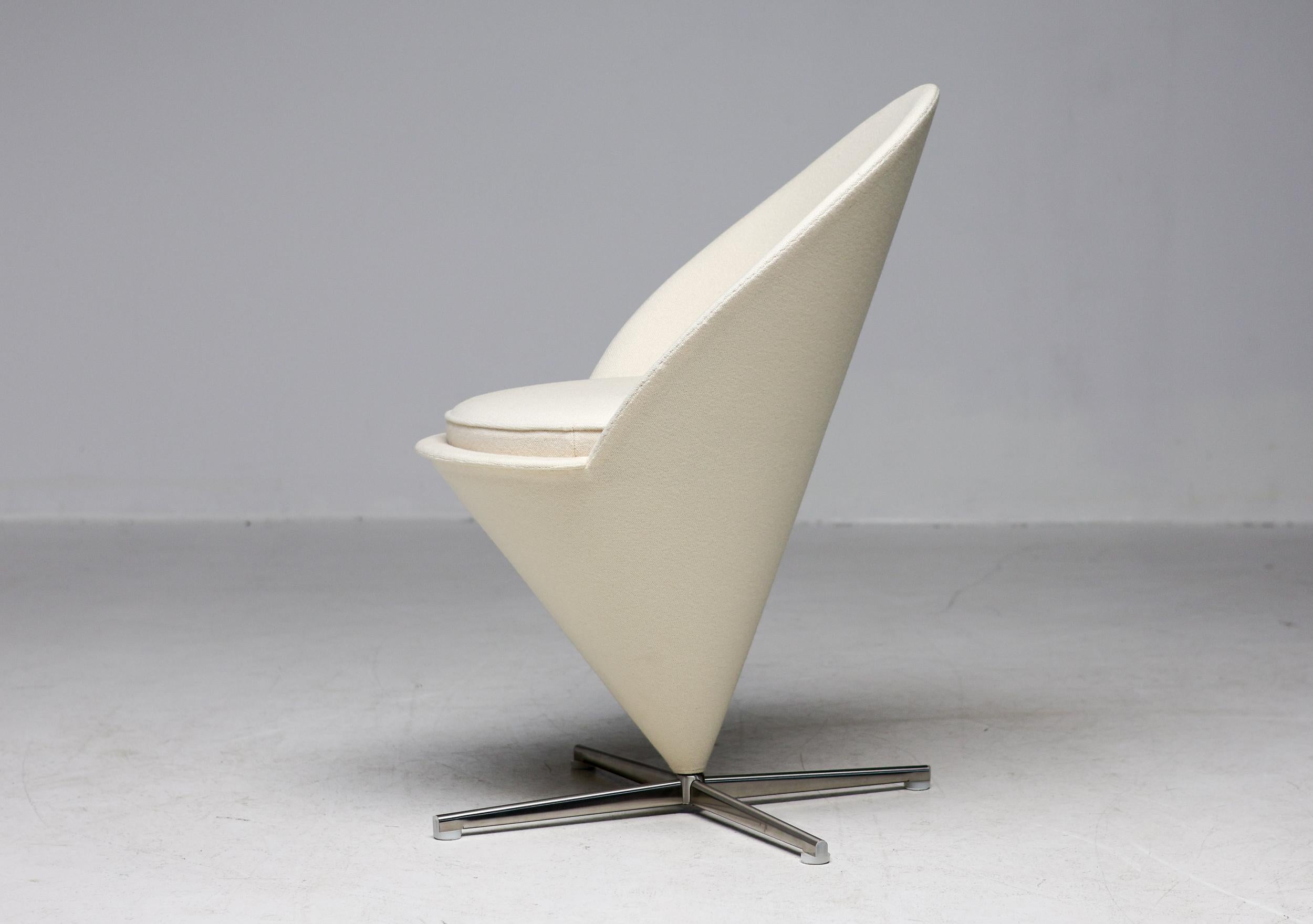 Cream Panton Cone Chair In Good Condition For Sale In Dronten, NL