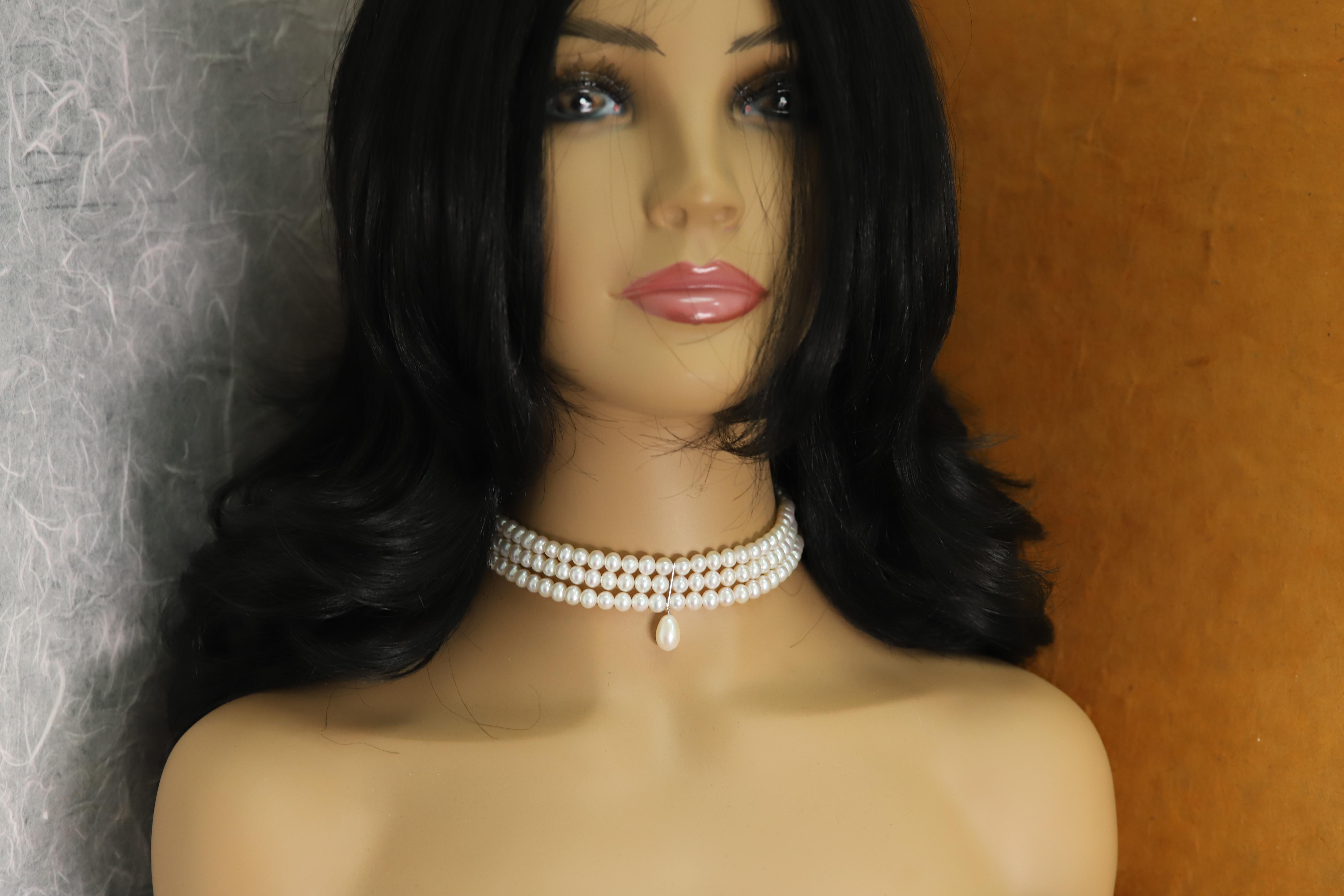 Crema Perla Gargantilla de 3 filas Perlas de alta calidad con perla central colgante Ajustable en venta 3