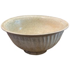 Cream Ribbed Bowl, Thailand, 18th Century