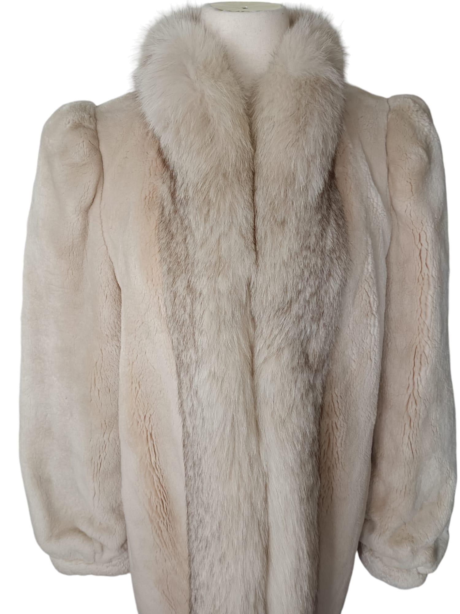 Gray Cream Sheared Beaver Fur Coat with Fur Trim (Size 8-M)