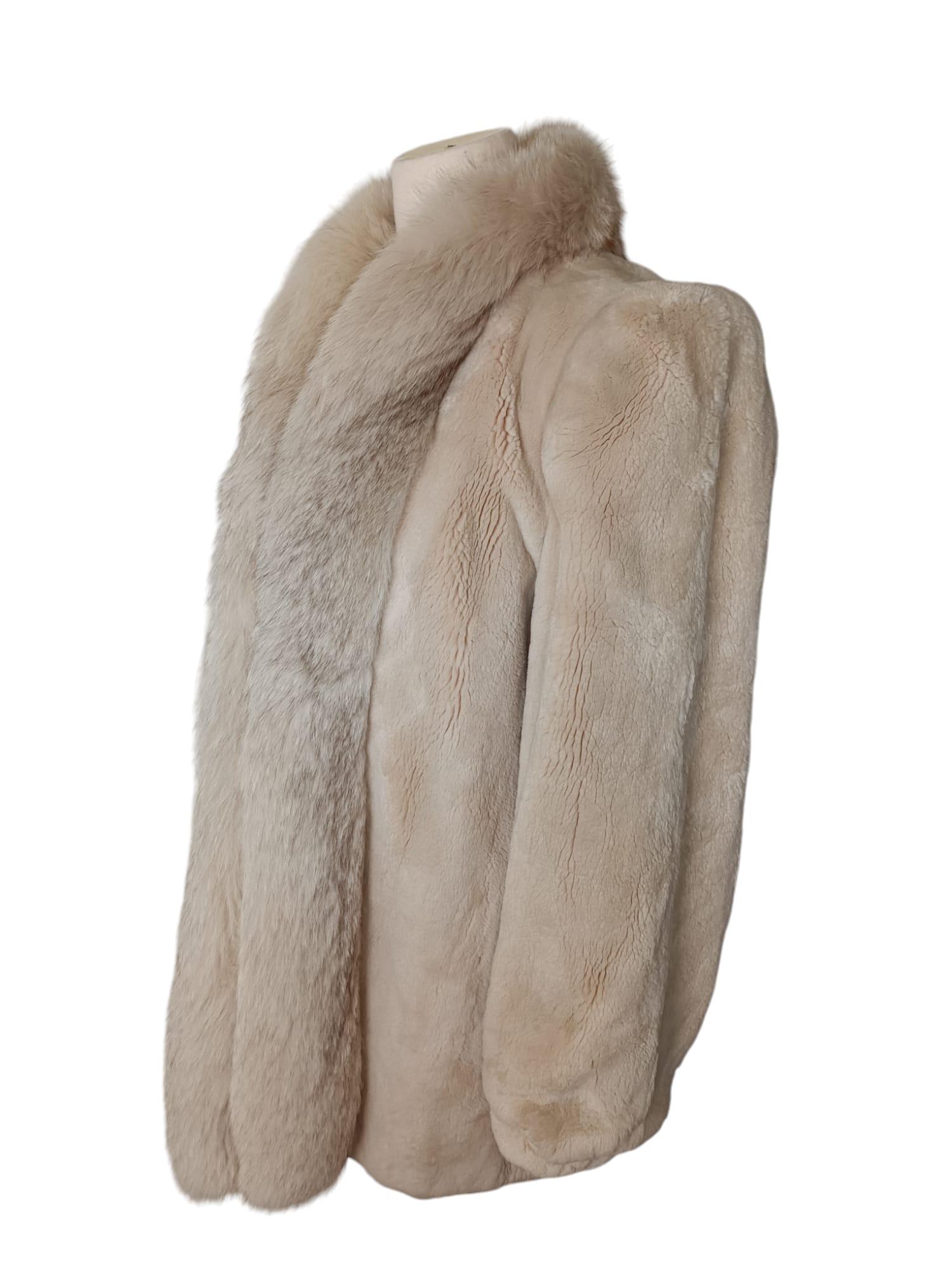 Cream Sheared Beaver Fur Coat with Fur Trim (Size 8-M) 1