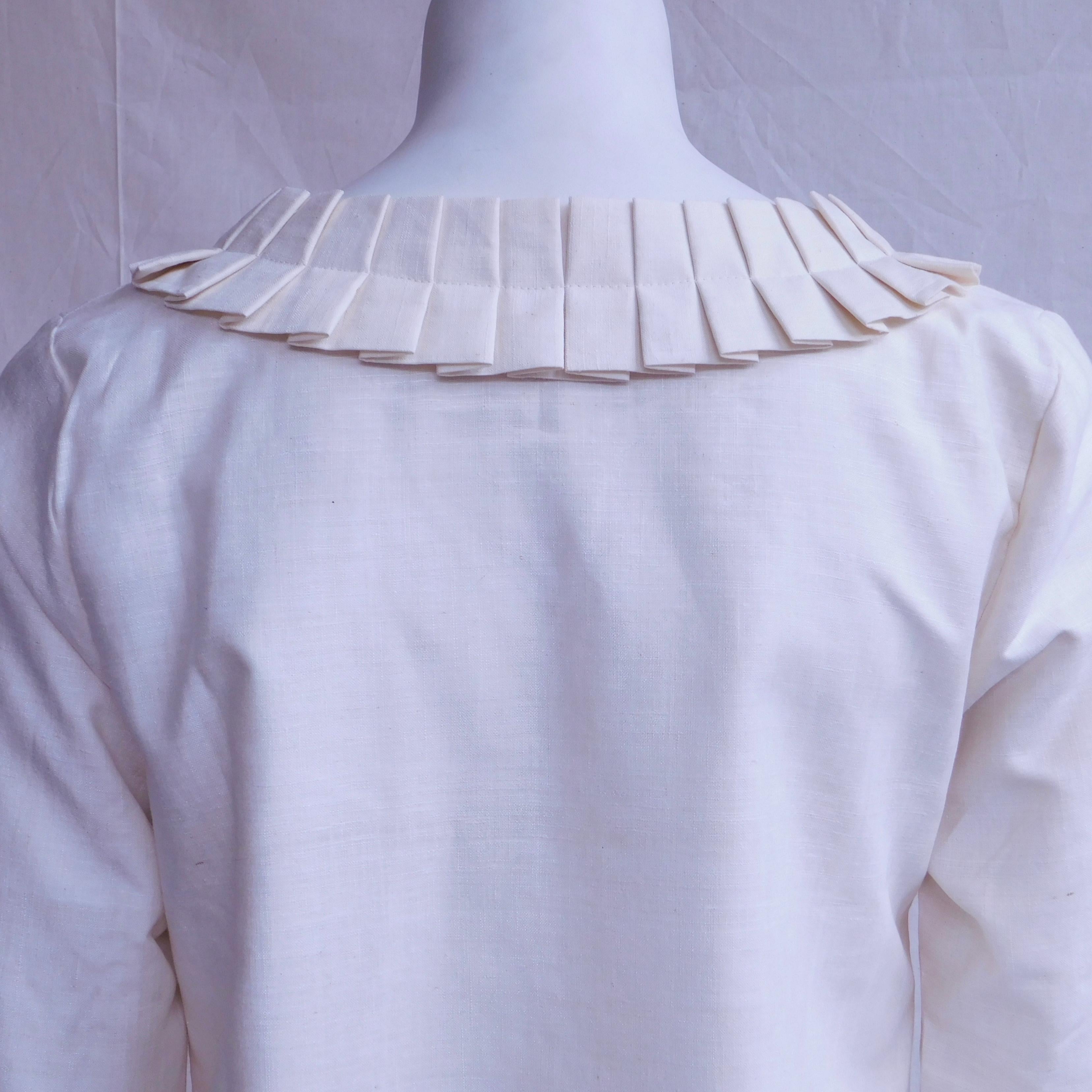 Cream Silk Jacket with Pleated Details Anauve of Madrid Spain For Sale 3