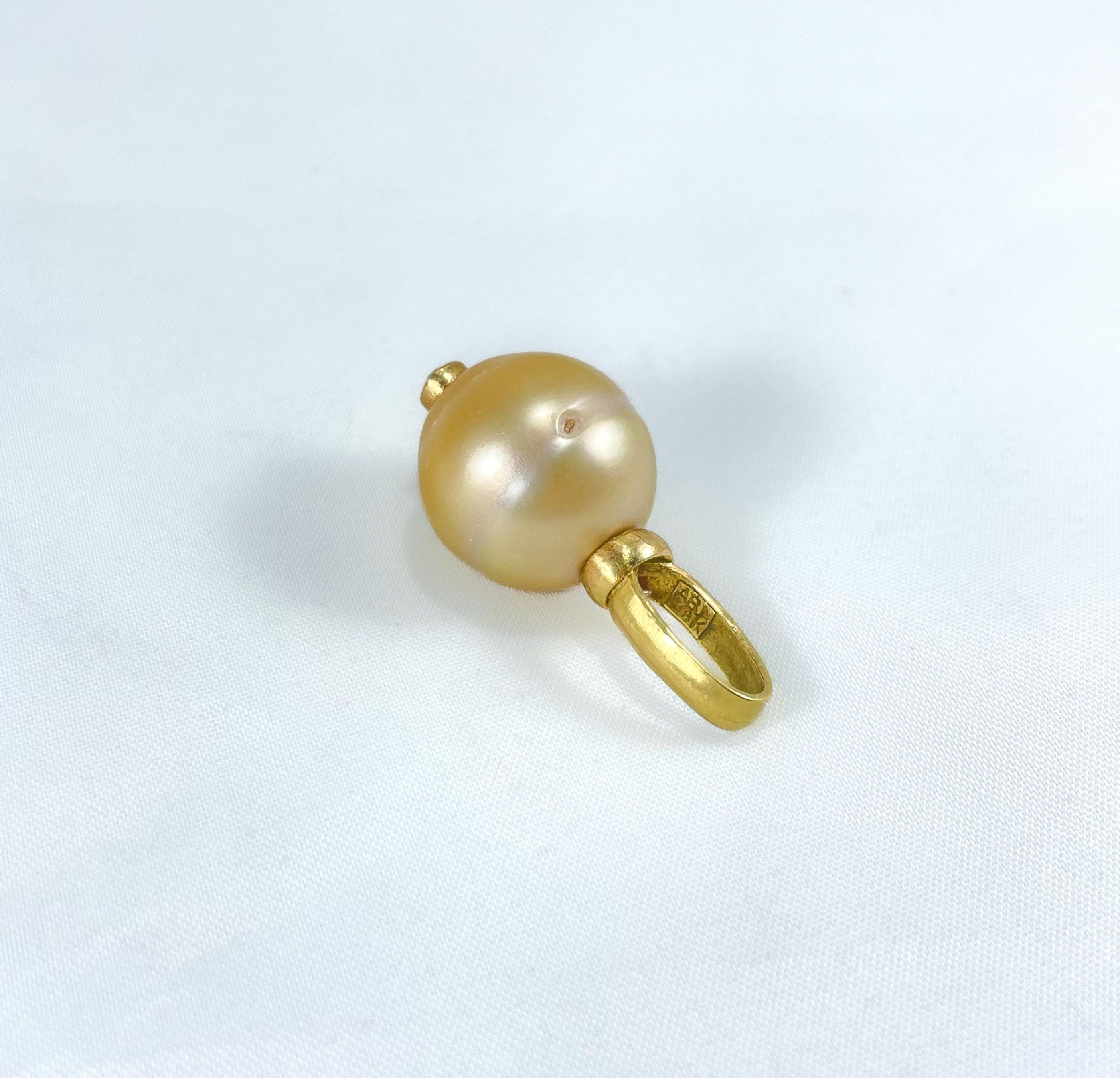Modern Cream 17mm Cultured Pearl 18k Gold and Diamond Pendant Handmade Choker  For Sale
