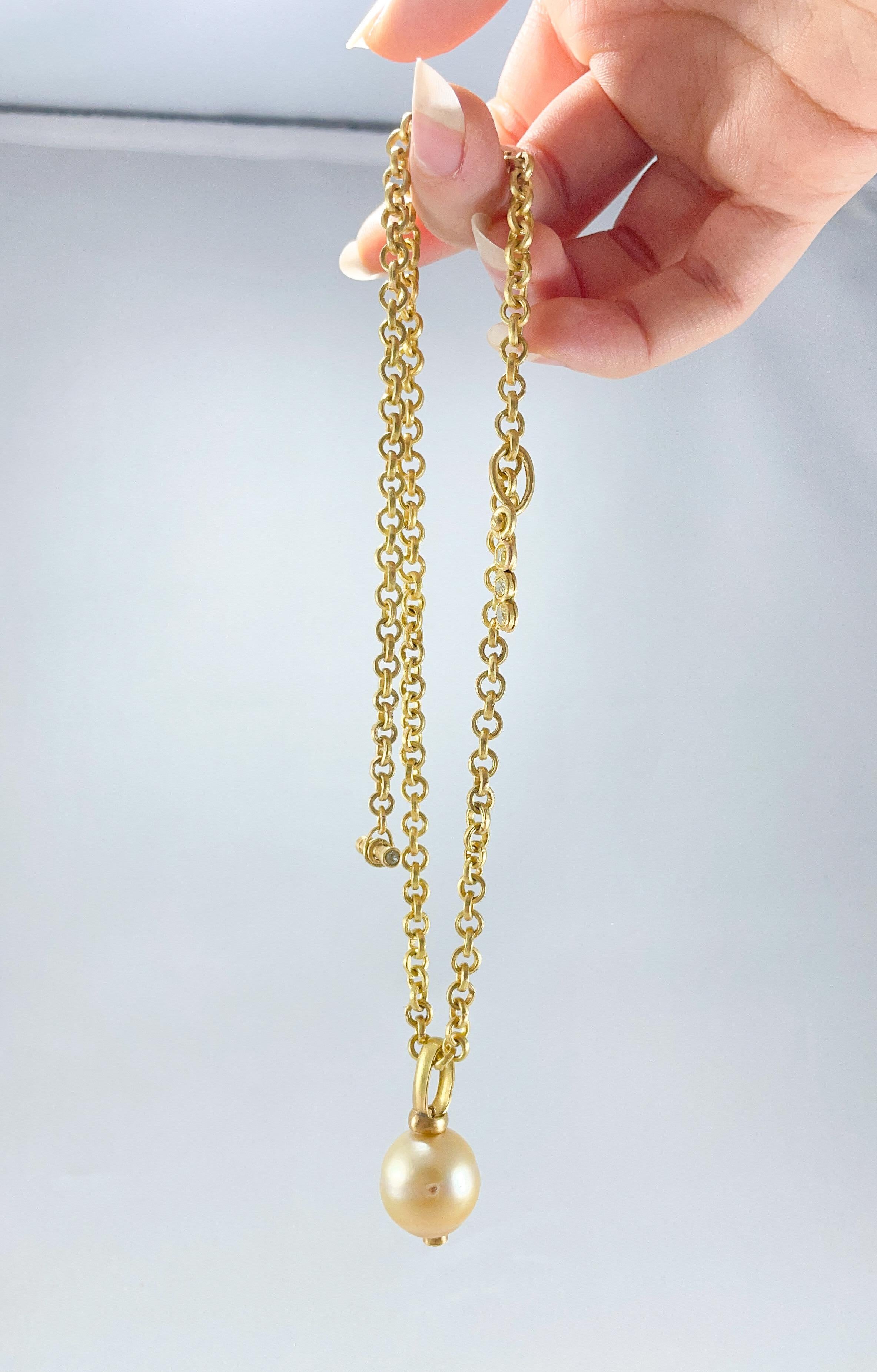 Cream 17mm Cultured Pearl 18k Gold and Diamond Pendant Handmade Choker  For Sale 1
