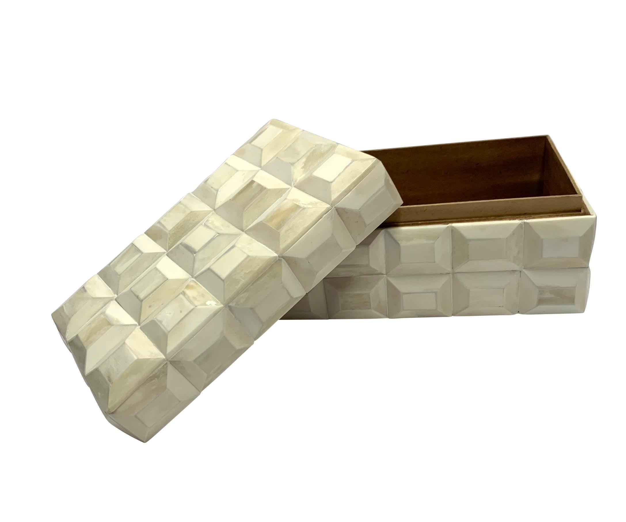Indian Cream Three Dimensional Decorative Lidded Bone Box, India, Contemporary For Sale