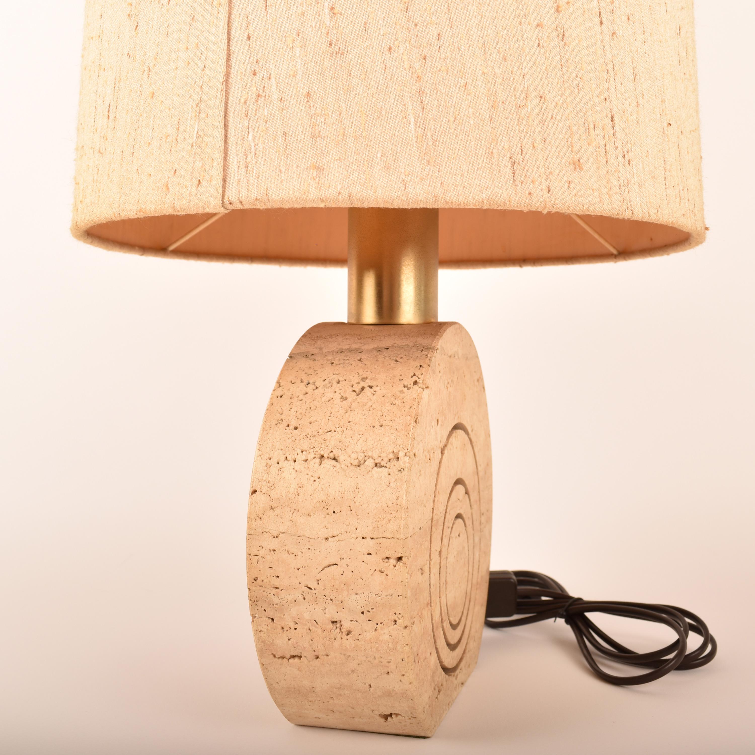 Late 20th Century Cream Travertine Table Lamp By Fratelli Mannelli, Italy, 1970 For Sale