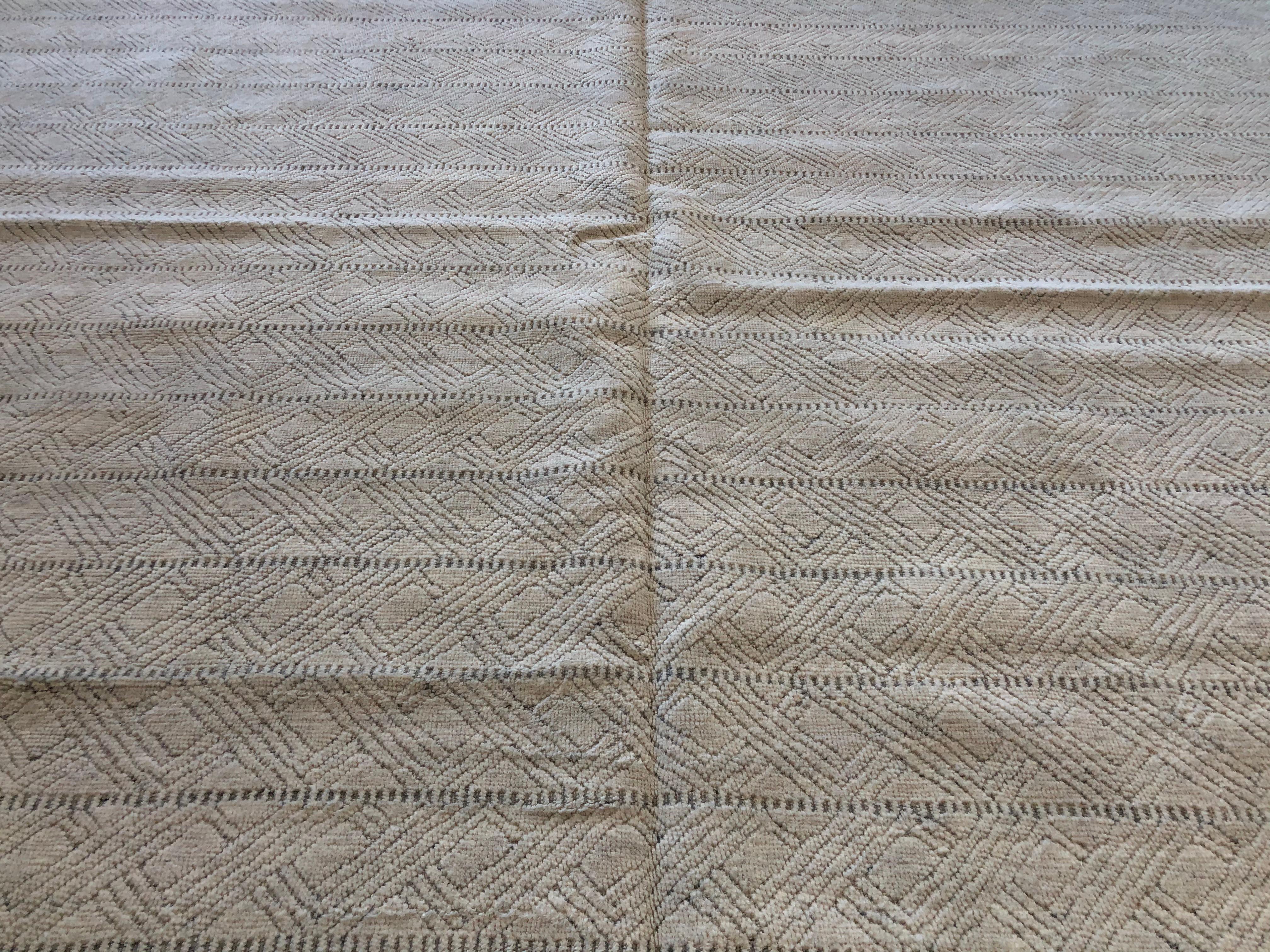 Tappeto d'area con design marocchino Cream Twist in vendita 2