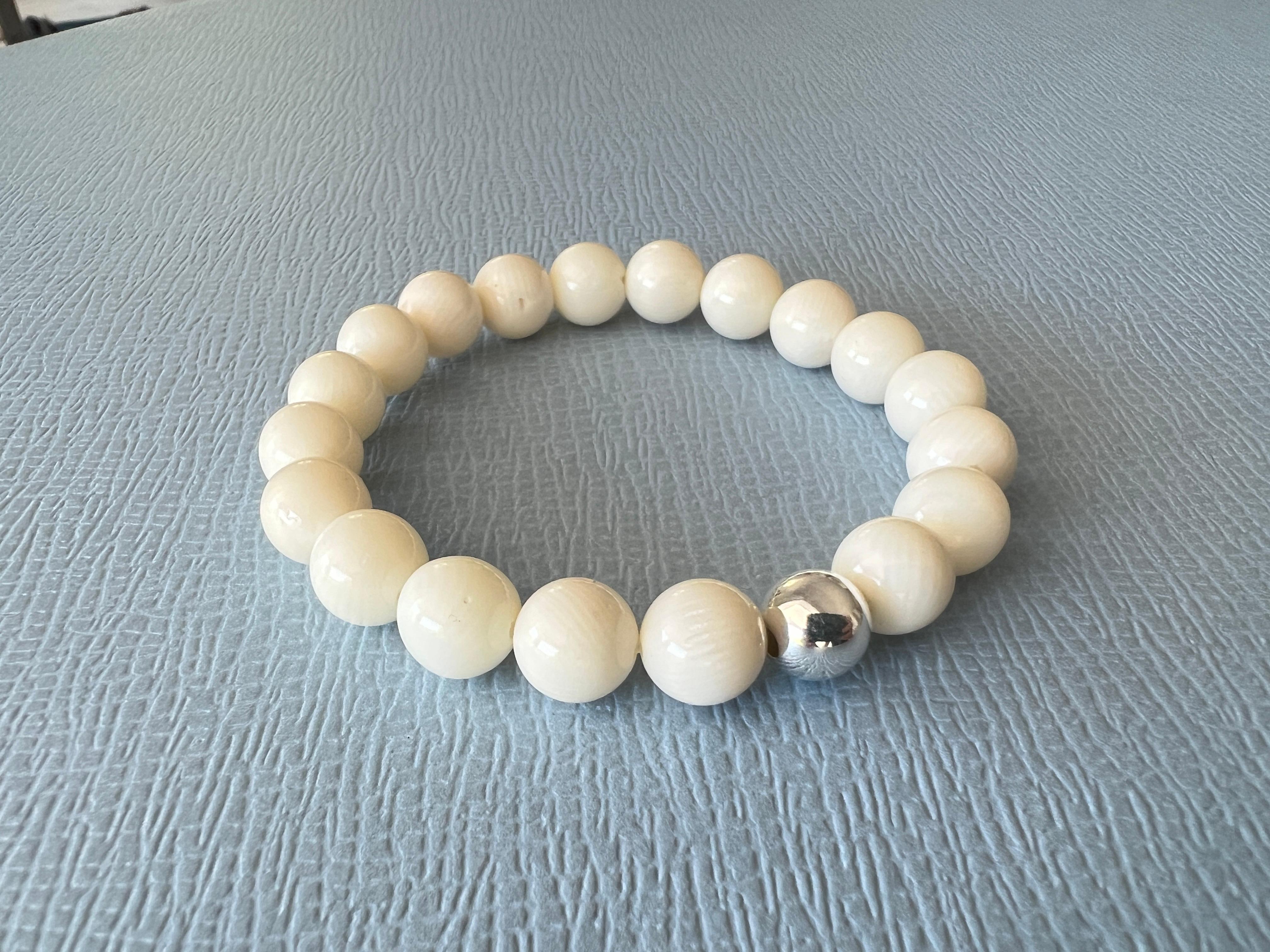 Cream White Bamboo Round Bead Bracelet Silver J Dauphin For Sale 3