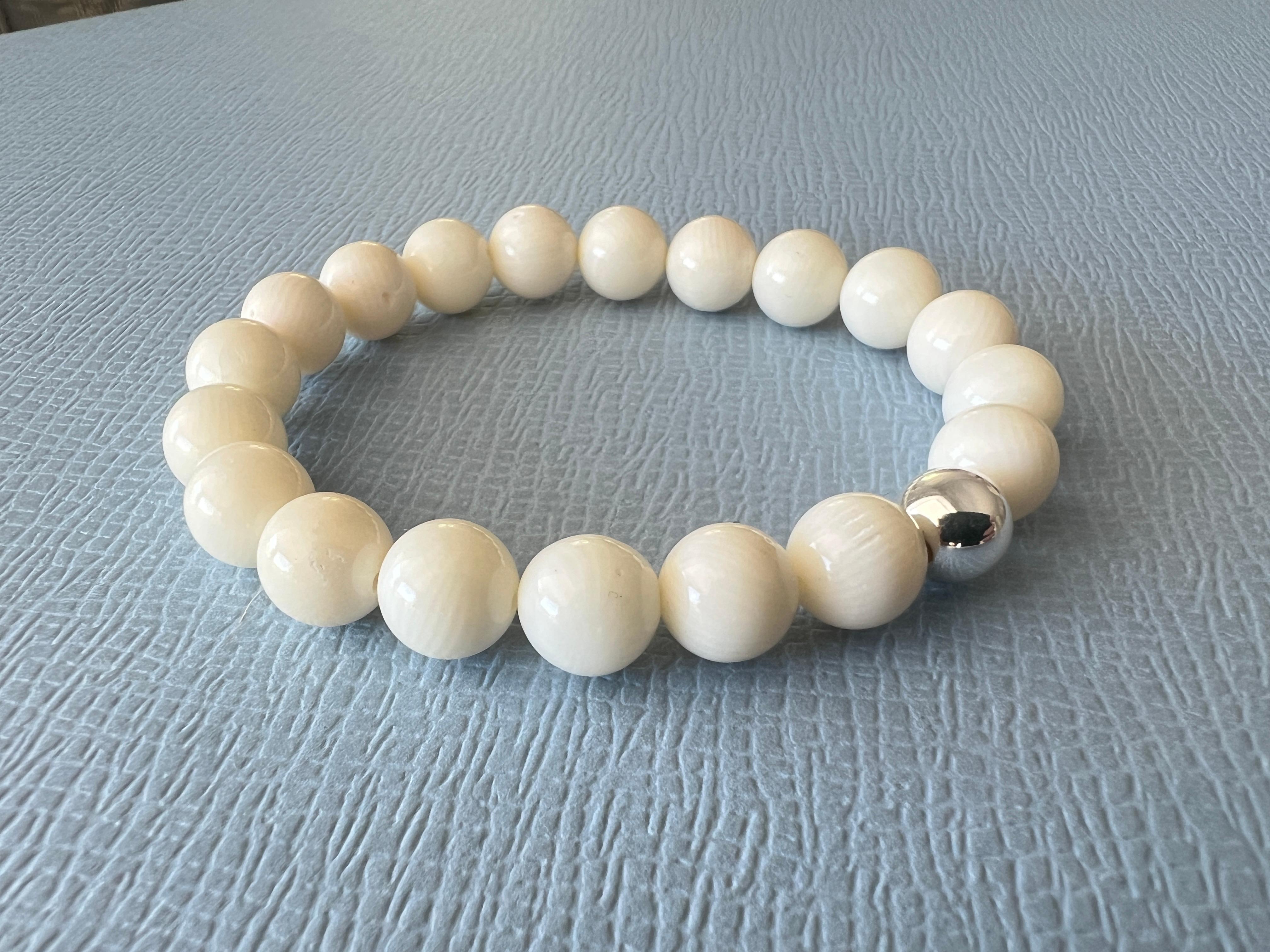 Cream White Bamboo Round Bead Bracelet Silver J Dauphin For Sale 4