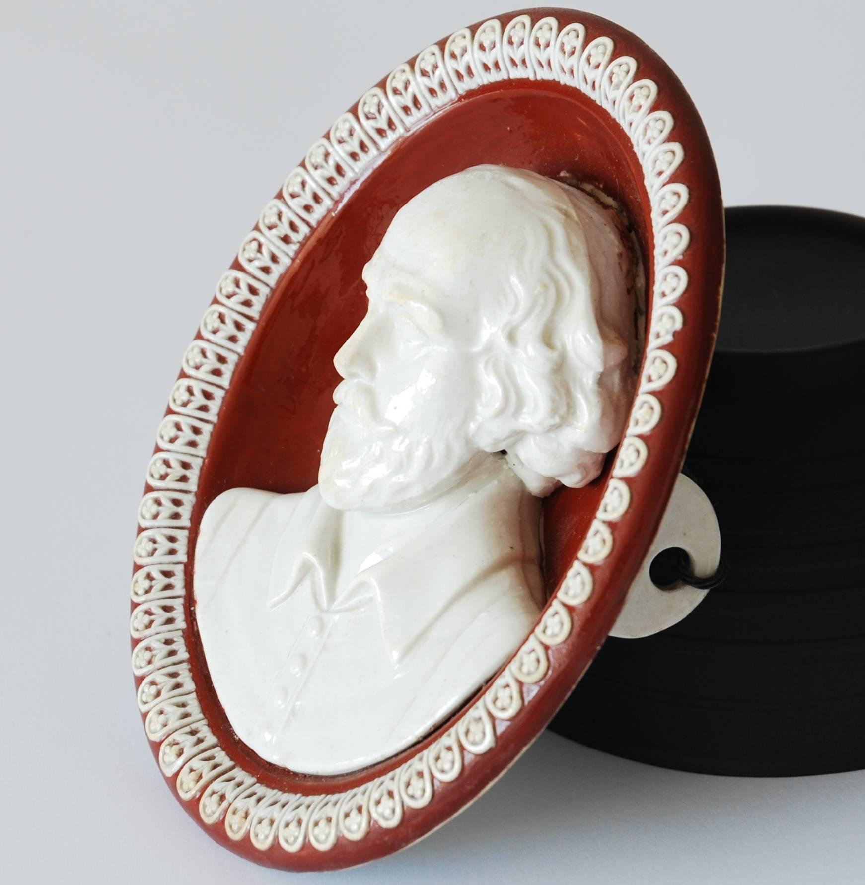 Neoclassical Creamware Portrait of Shakespeare, Wedgwood, circa 1785 For Sale