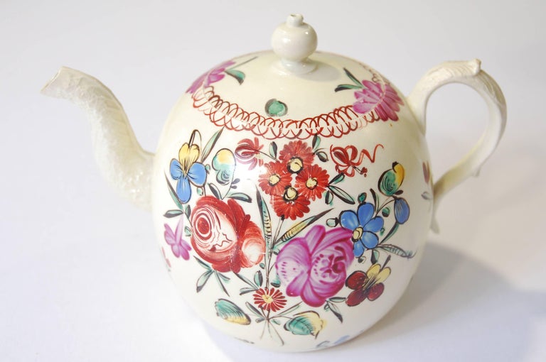 Creamware Teapot, Wedgwood, circa 1775 at 1stDibs
