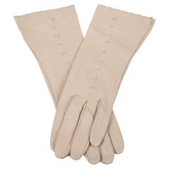 Vintage Creamy Beige Smooth Leather Gloves with 3D Dot Detailing Scalloped Hem, 1960s