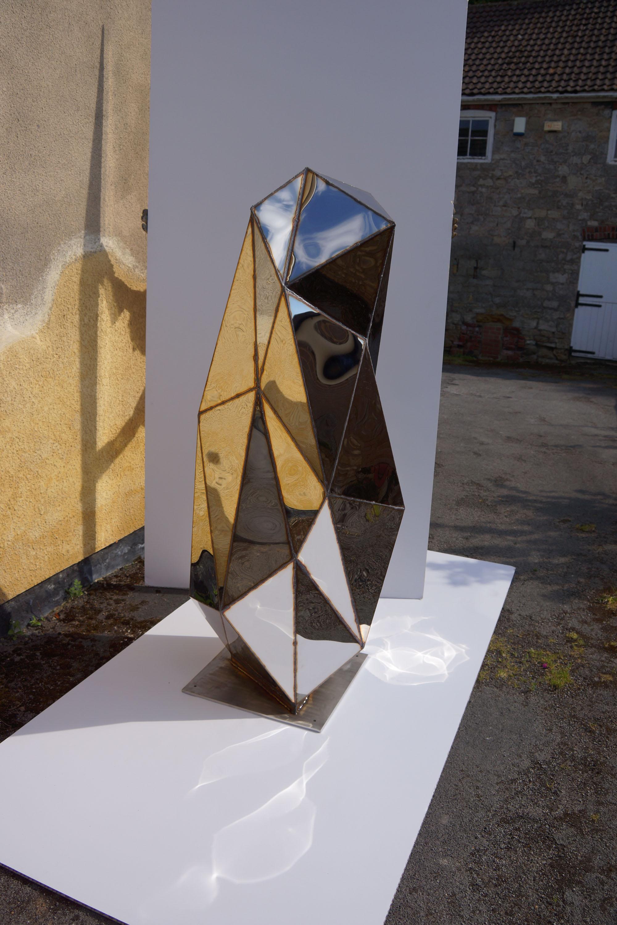 Kreaturenskulptur aus geschweißtem, spiegelpoliertem Edelstahl von Julian Mayor im Angebot 2