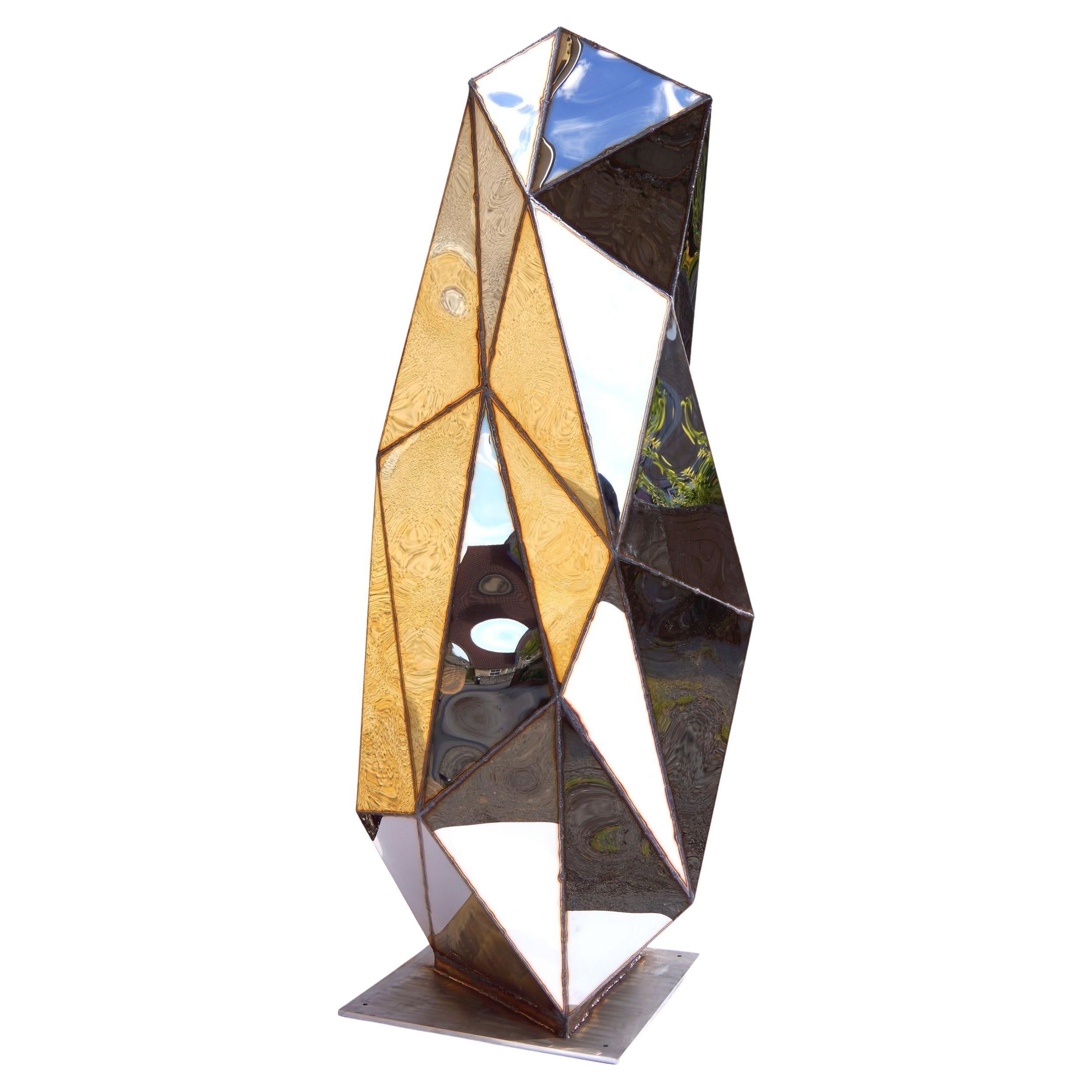 Kreaturenskulptur aus geschweißtem, spiegelpoliertem Edelstahl von Julian Mayor