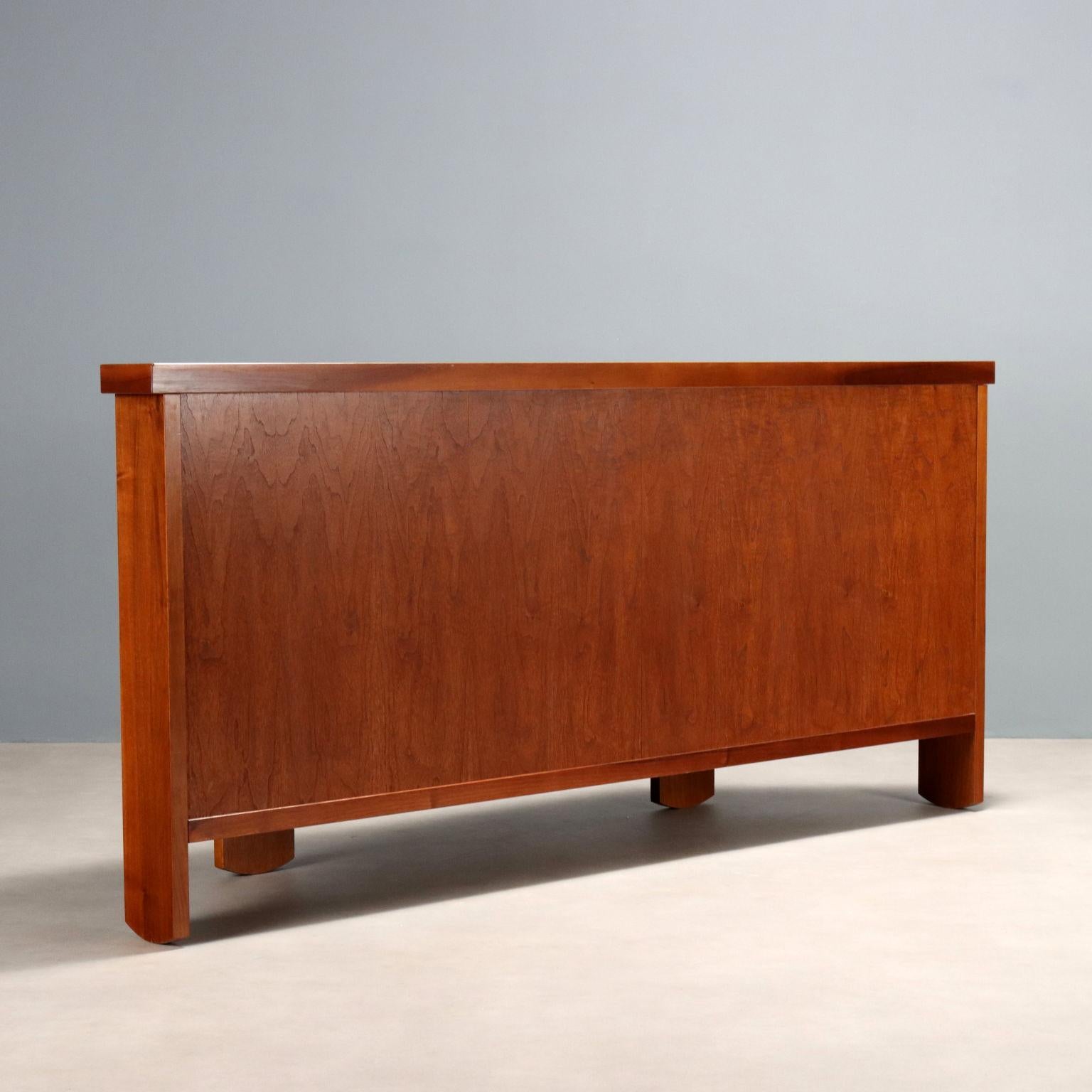 Aparador de los años 60 fabricado por Bernini Design por Silvio Coppola en venta 2