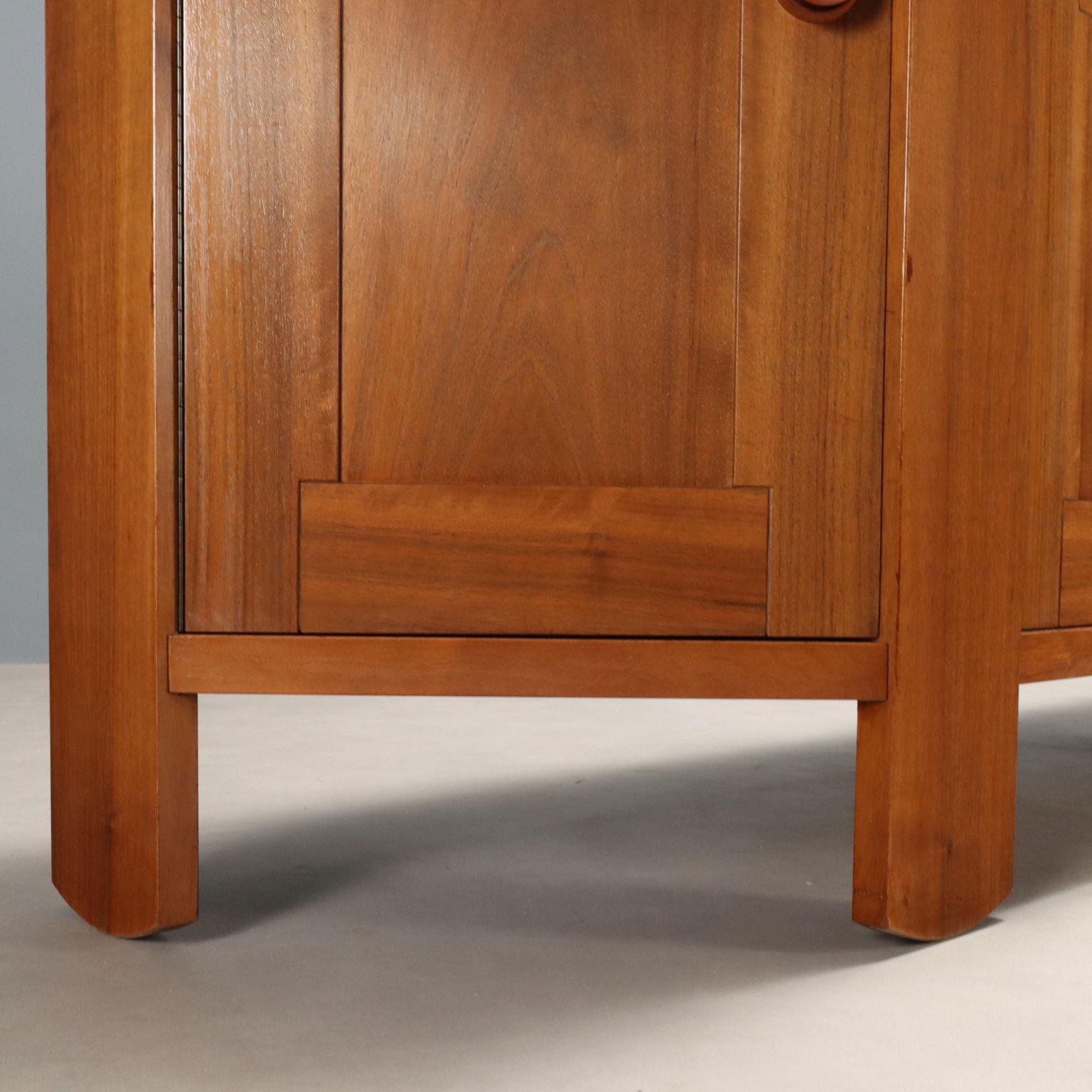 Aparador de los años 60 fabricado por Bernini Design por Silvio Coppola en venta 1