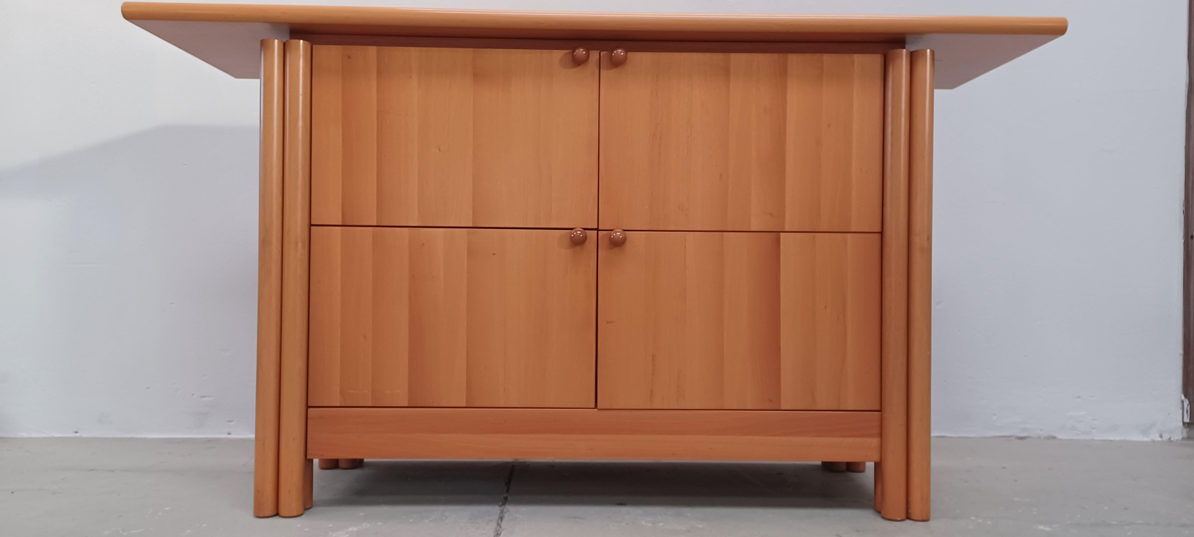 Buffet années 80 Carlo Scarpa Style en vente 1