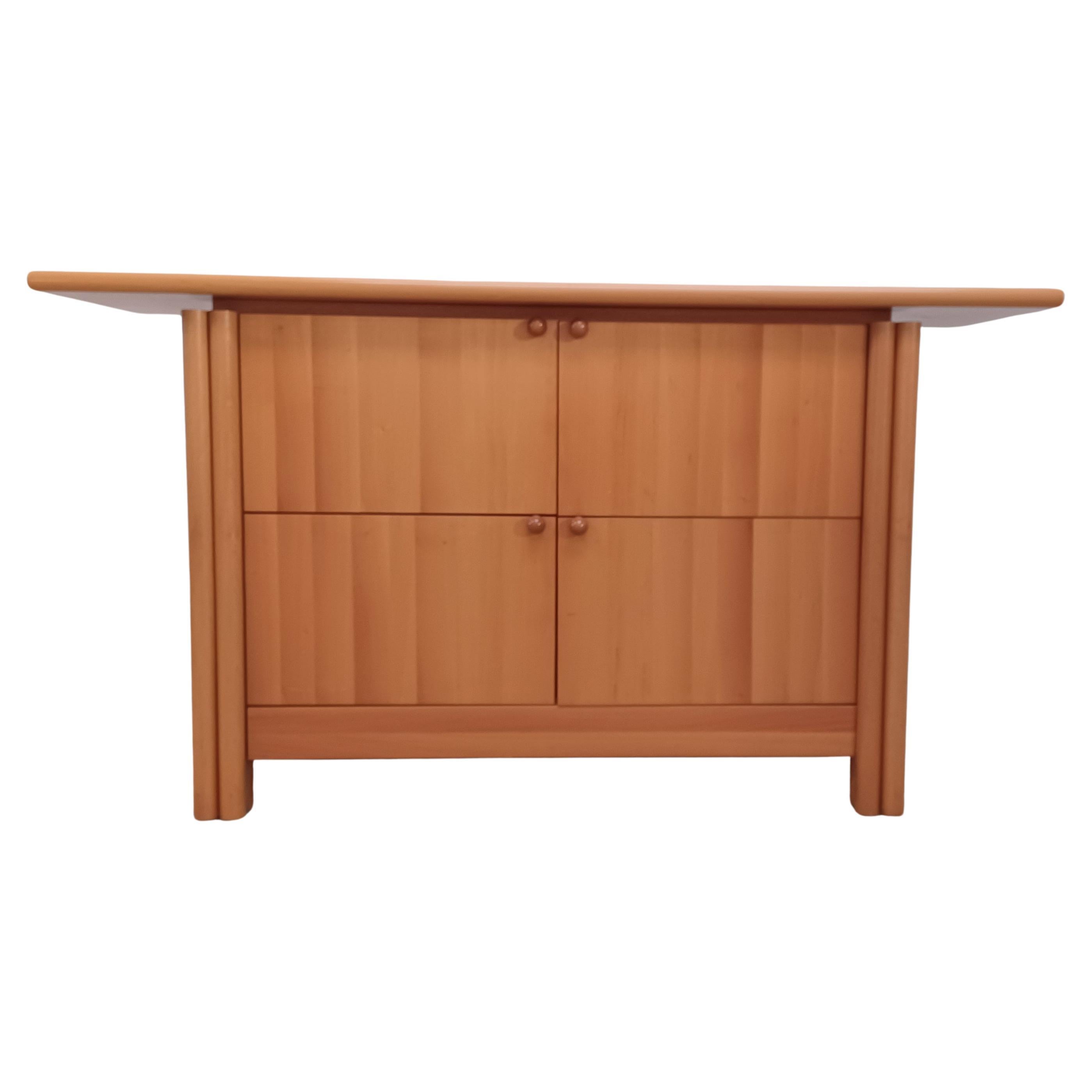 Buffet années 80 Carlo Scarpa Style en vente