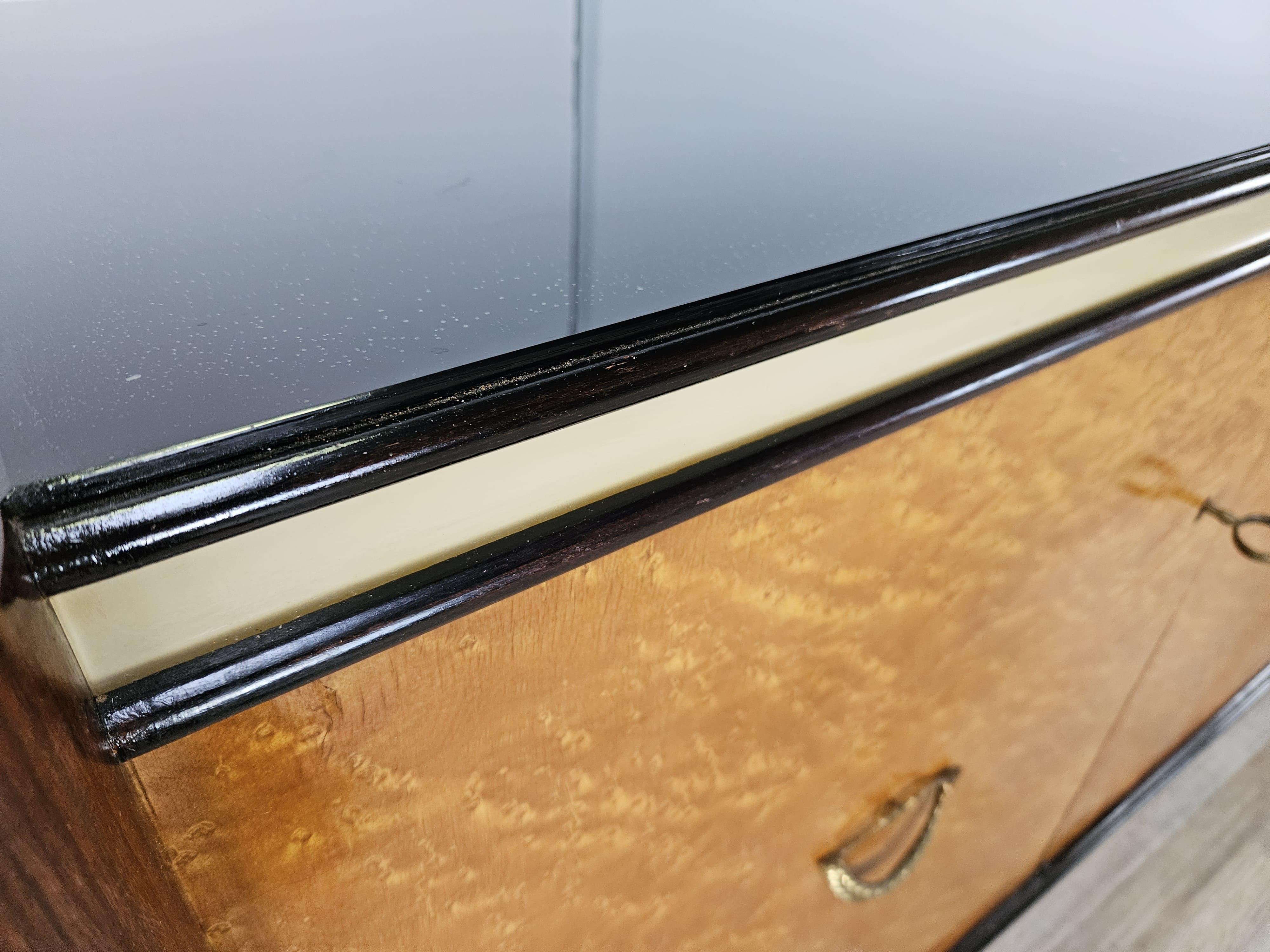 1950s Art Deco sideboard attr. La Permanente Furniture Cantù by Osvaldo Borsani For Sale 1