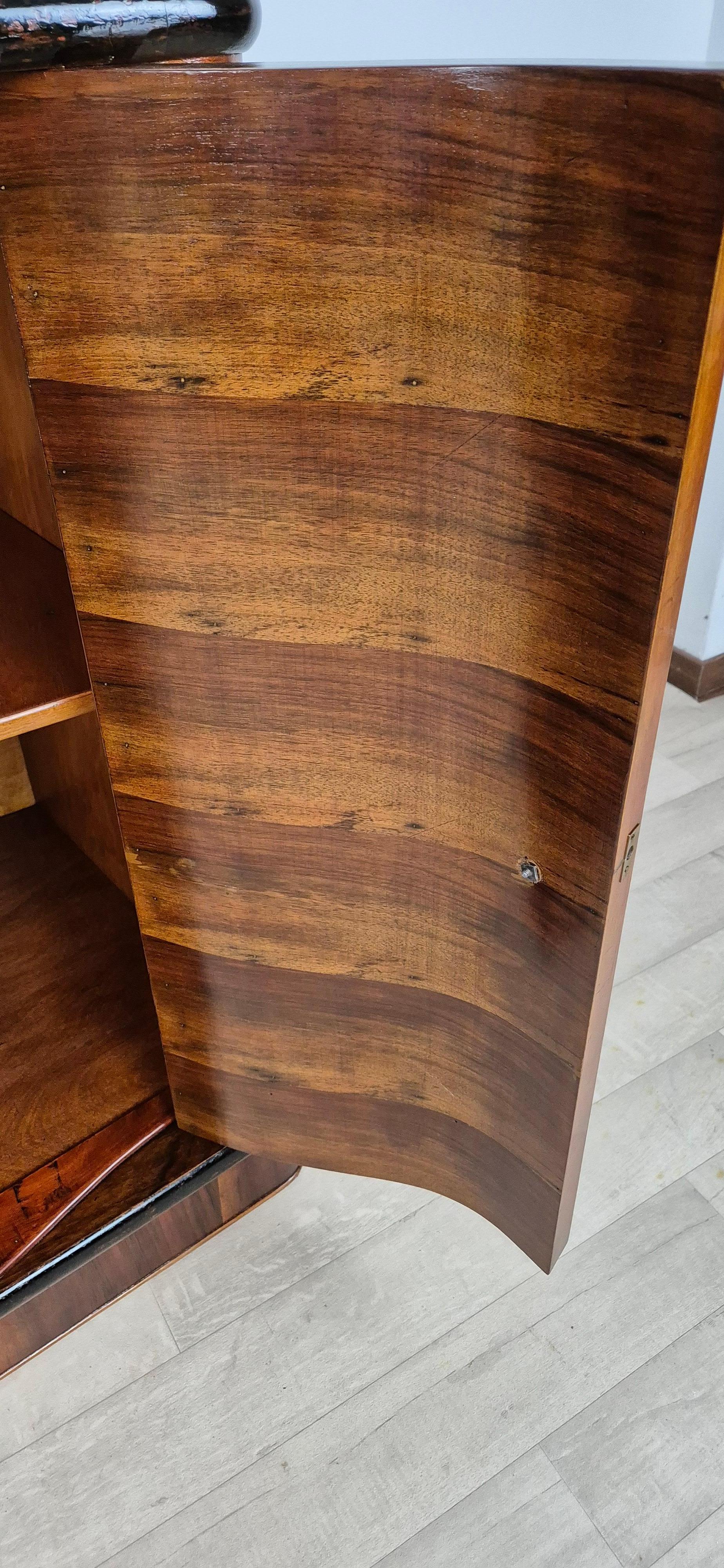 Florentine Art Deco Sideboard 1930 For Sale 14