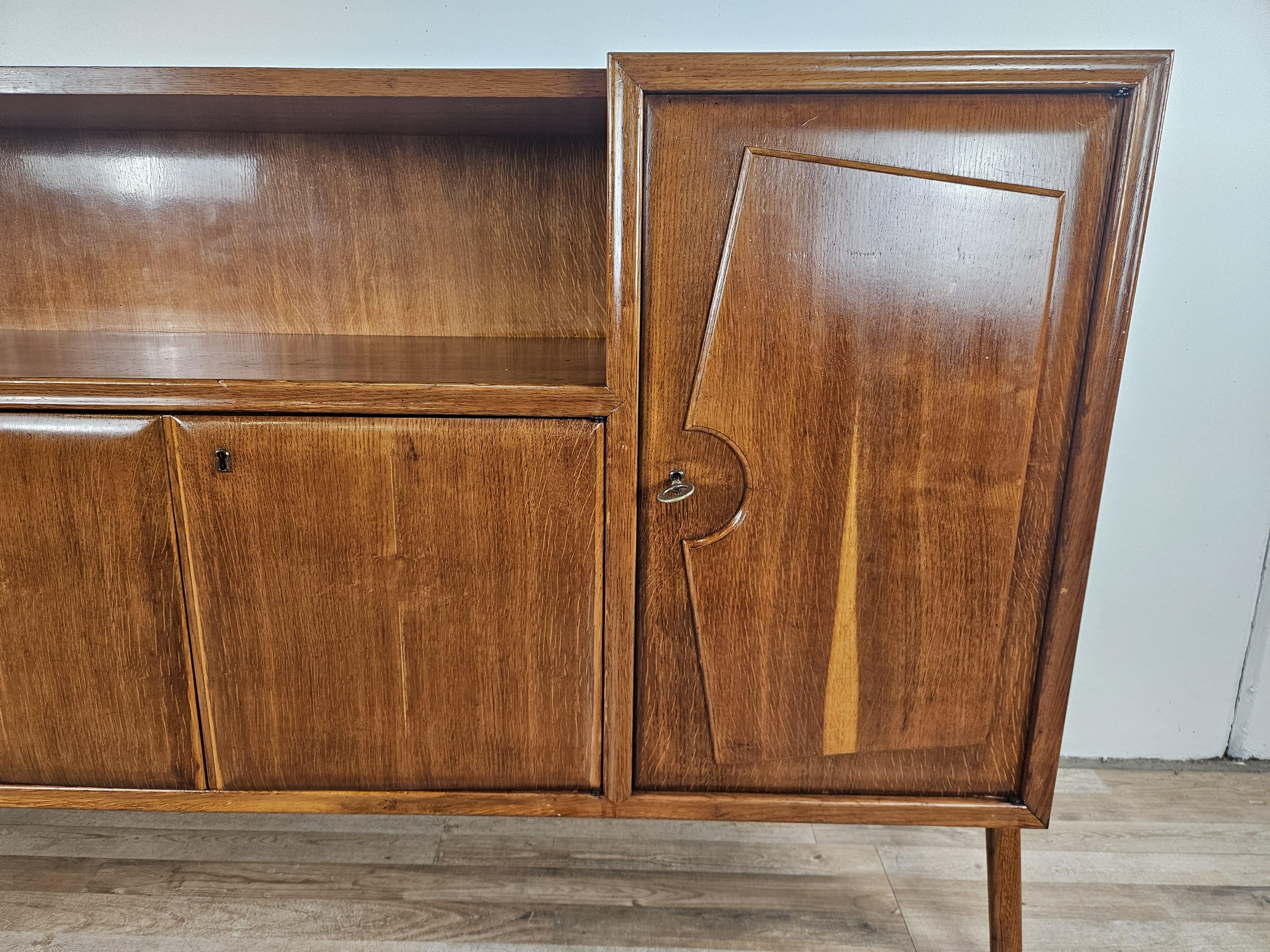 Art Deco beech stained walnut sideboard open space design 1950s For Sale 1