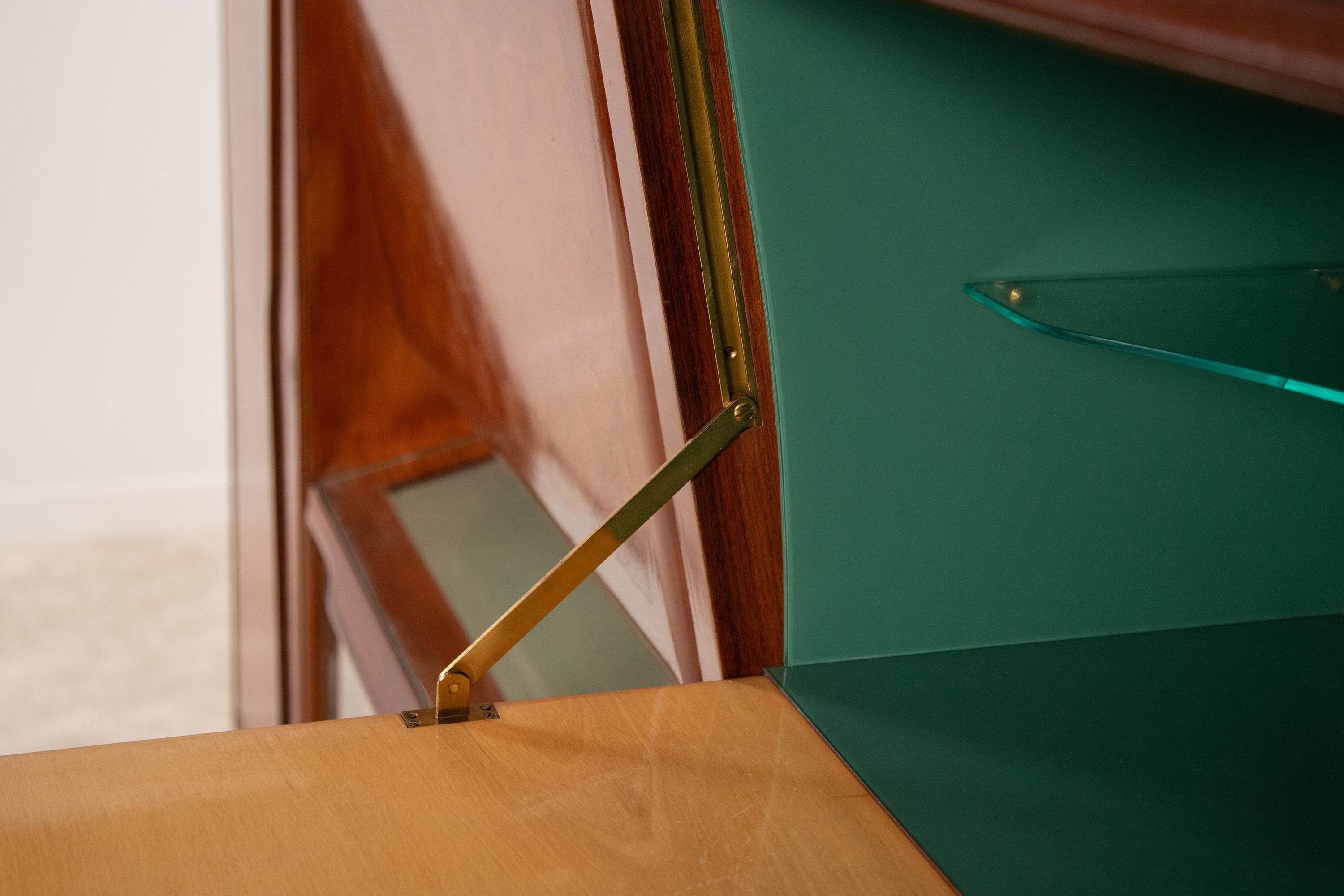 Sideboard attributed to Vittorio Dassi, 1950s For Sale 2