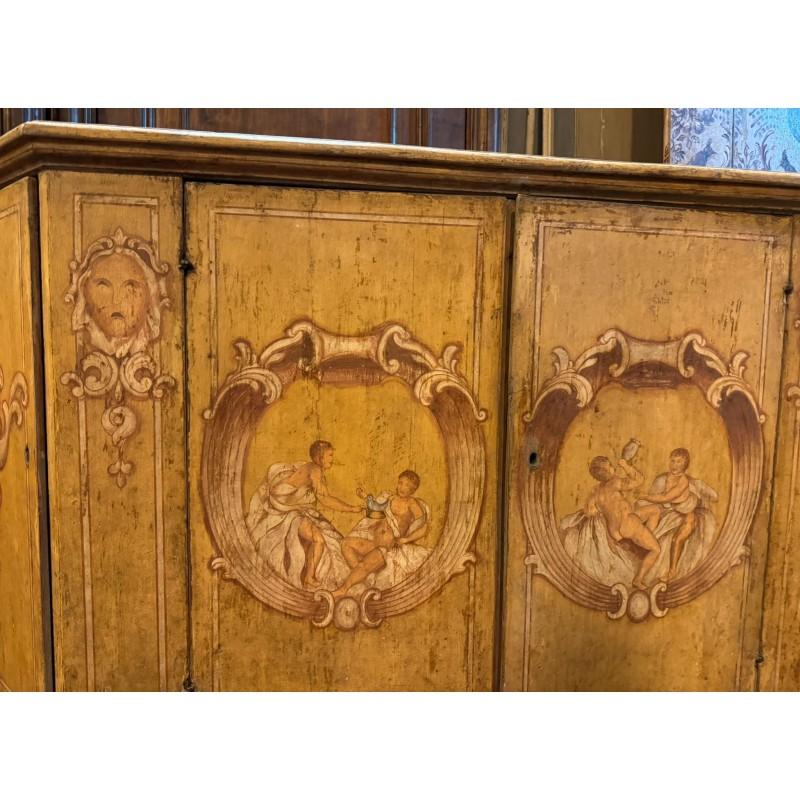 credenza bassa 4 ante, laccate e dipinta con figurini, italia im Angebot 1
