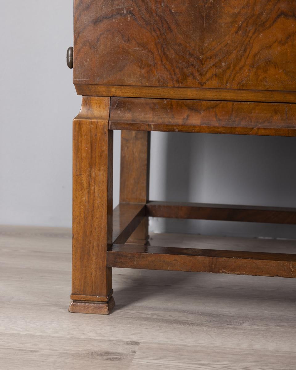 Buffet buffet vintage des années 1940 en bois de bruyère de conception italienne en vente 7