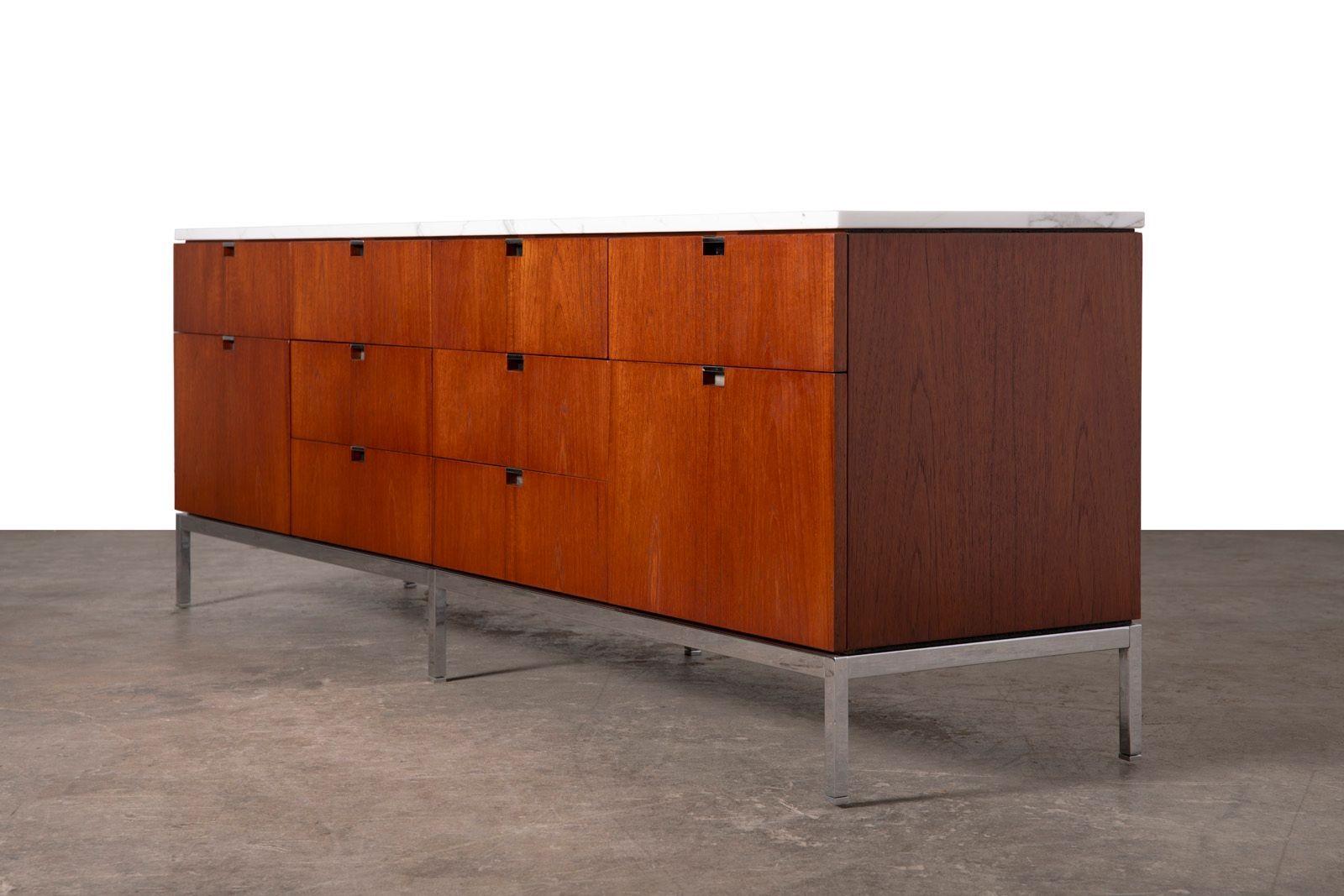 Mid-Century Modern Crédence par Florence Knoll pour Knoll International en vente