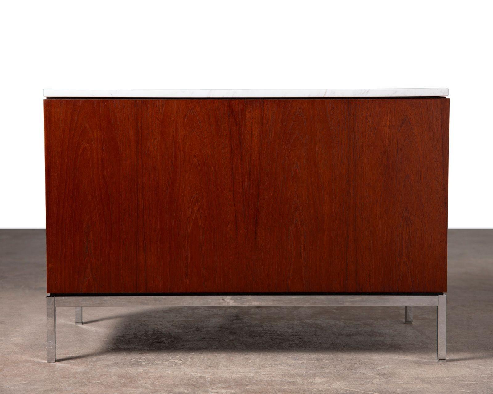 20ième siècle Crédence par Florence Knoll pour Knoll International en vente