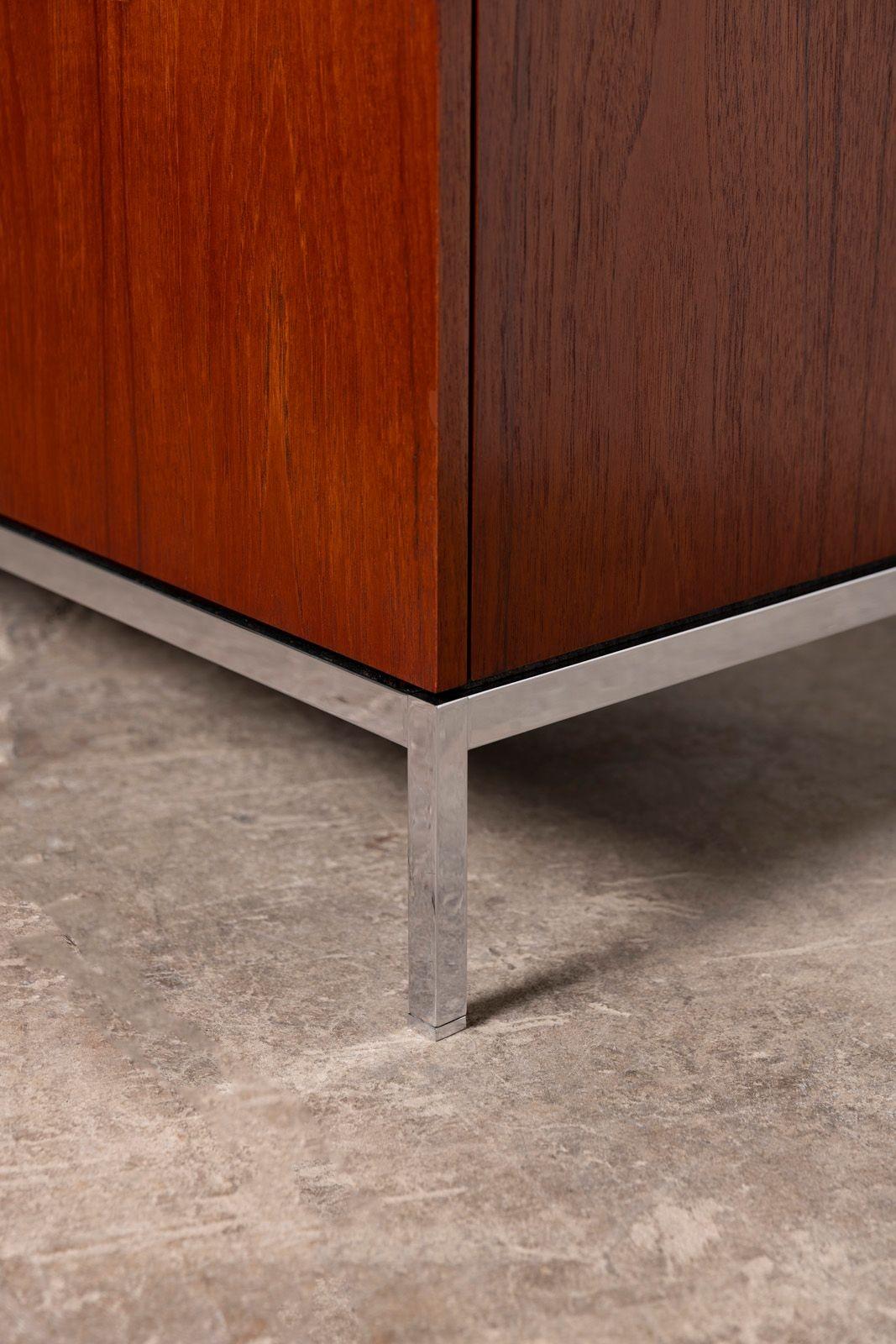 Crédence par Florence Knoll pour Knoll International en vente 1