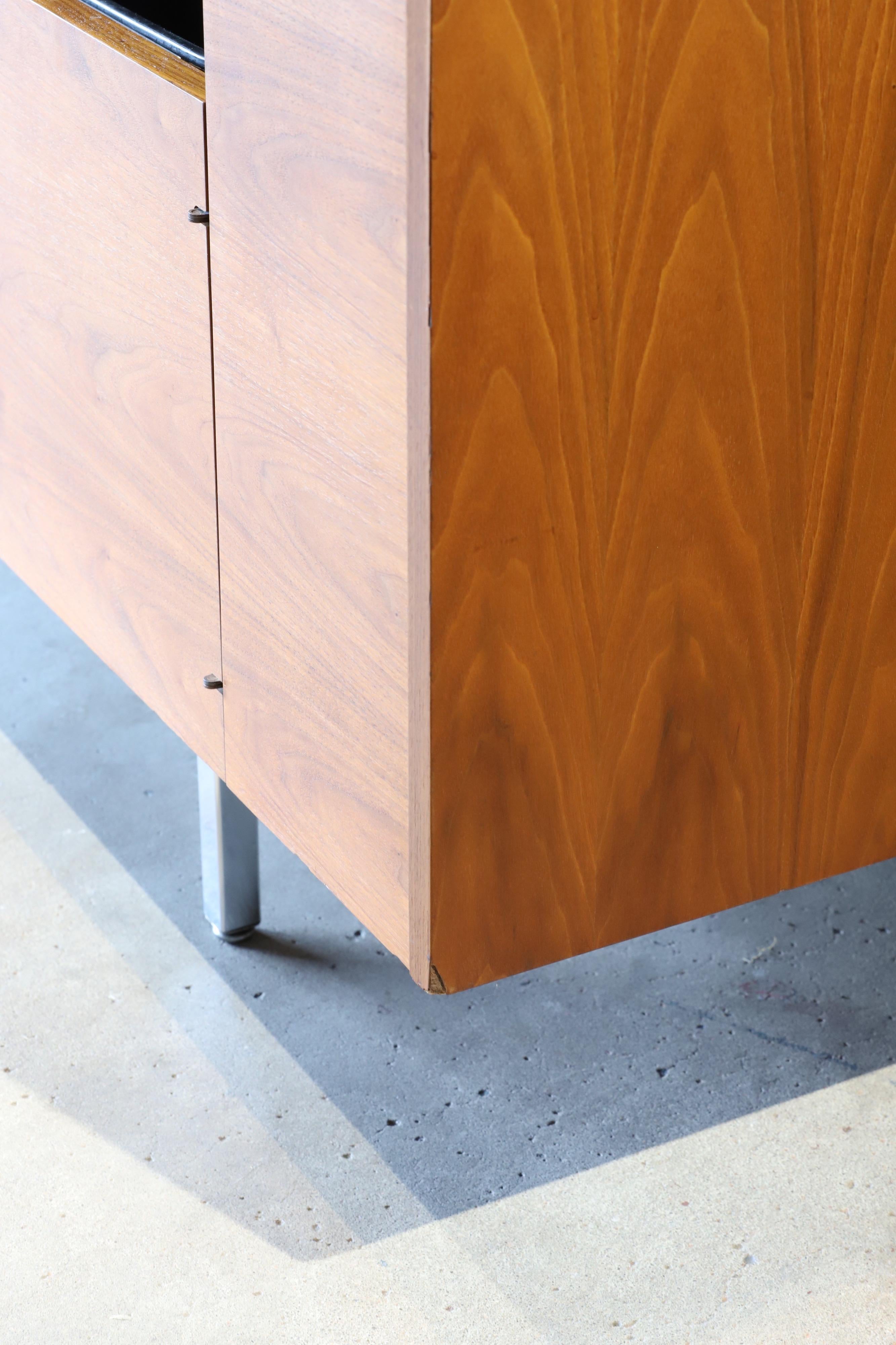 Credenza by George Nelson for Herman Miller 7