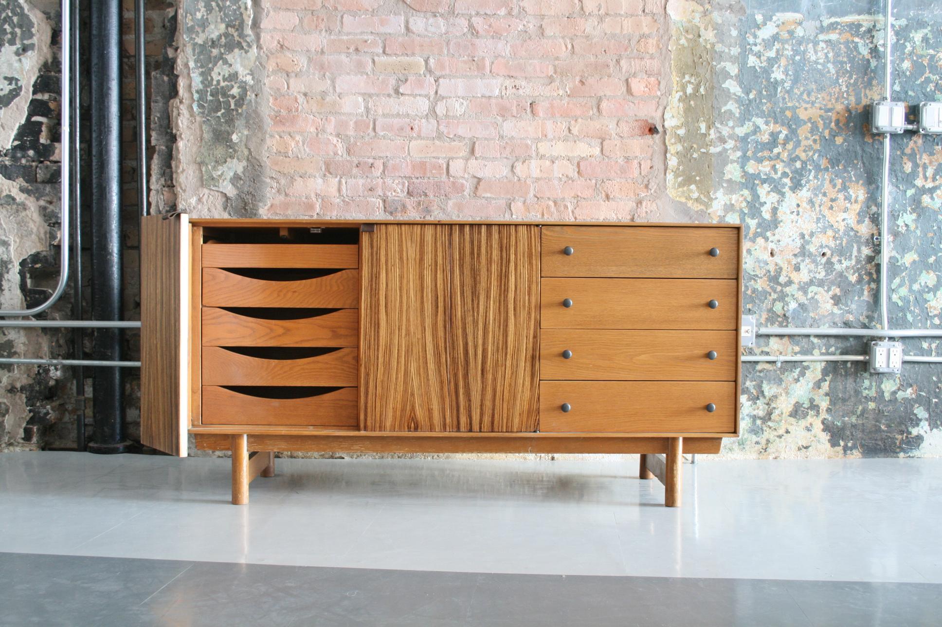 Mid-Century Modern Credenza by Lawrence Peabody for Richardson Bros, 1960s