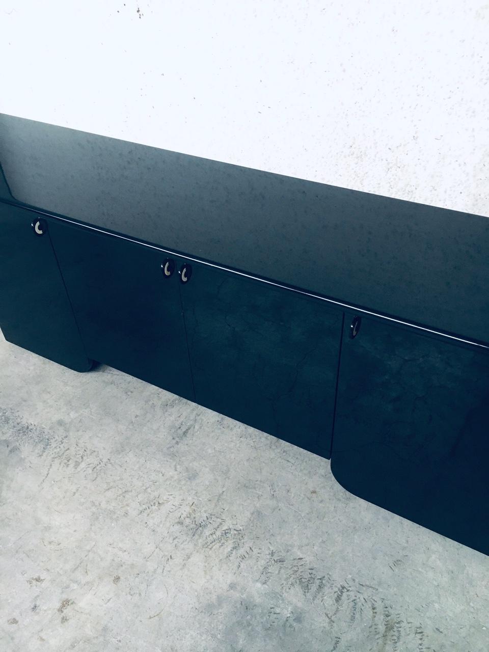 Credenza di Luigi Saccardo per Gasparello, Italia anni '80 5
