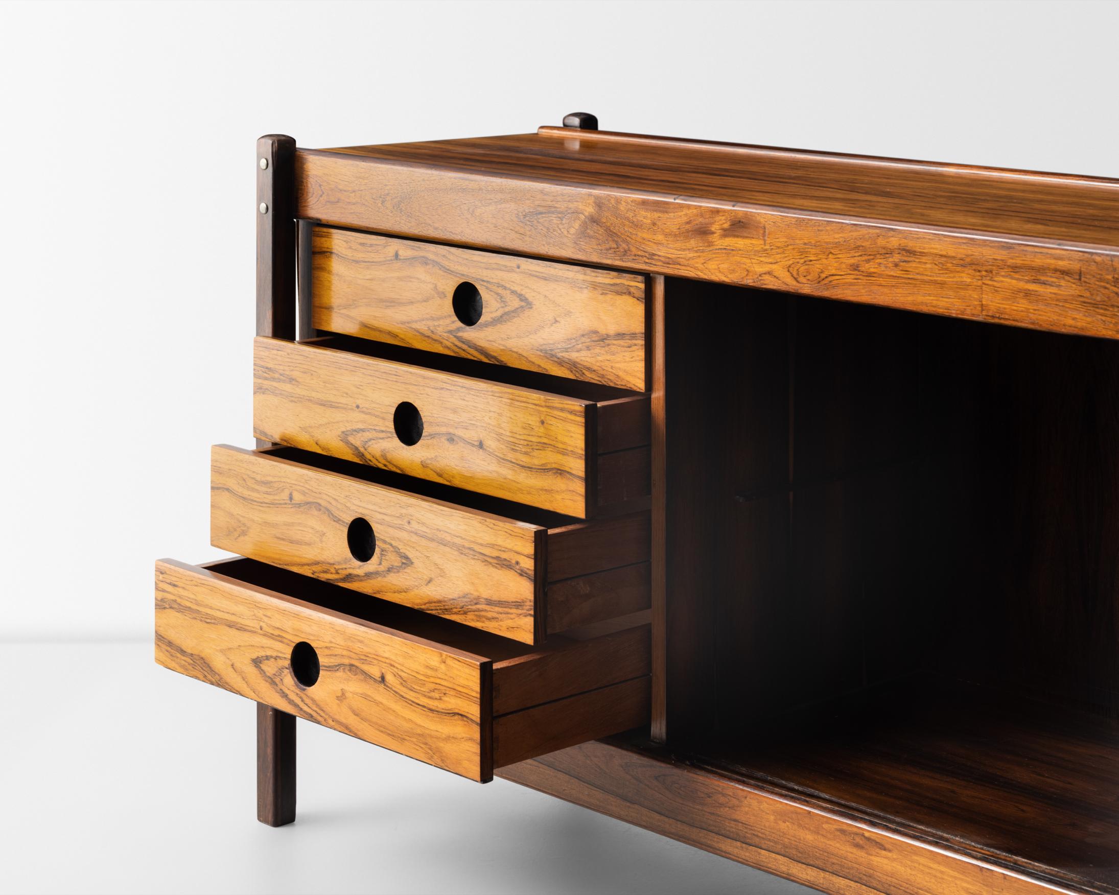 Brazilian Credenza by Sérgio Rodrigues For Sale