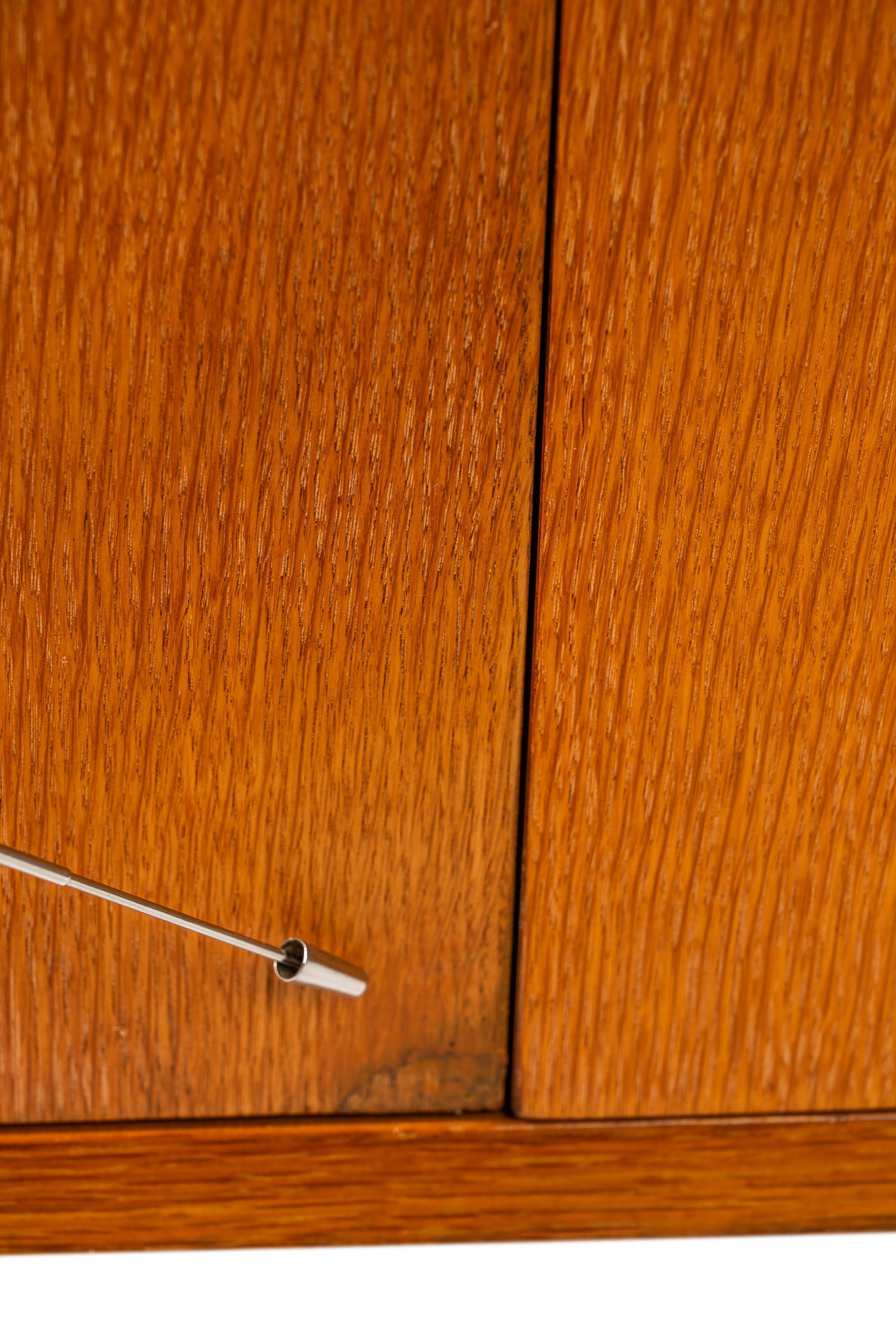 Crédence/armoire en chêne de George Nelson pour Herman Miller, États-Unis, vers les années 1950 en vente 8
