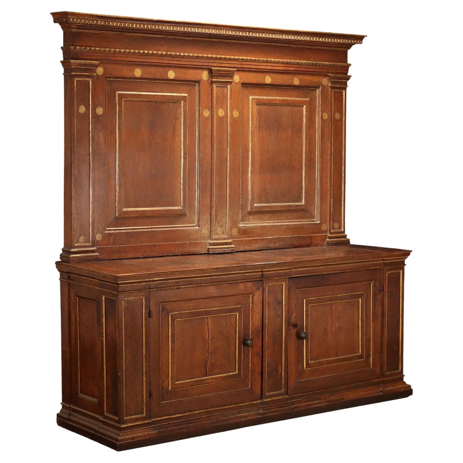 Credenza con Alzata, Italia XVII secolo 