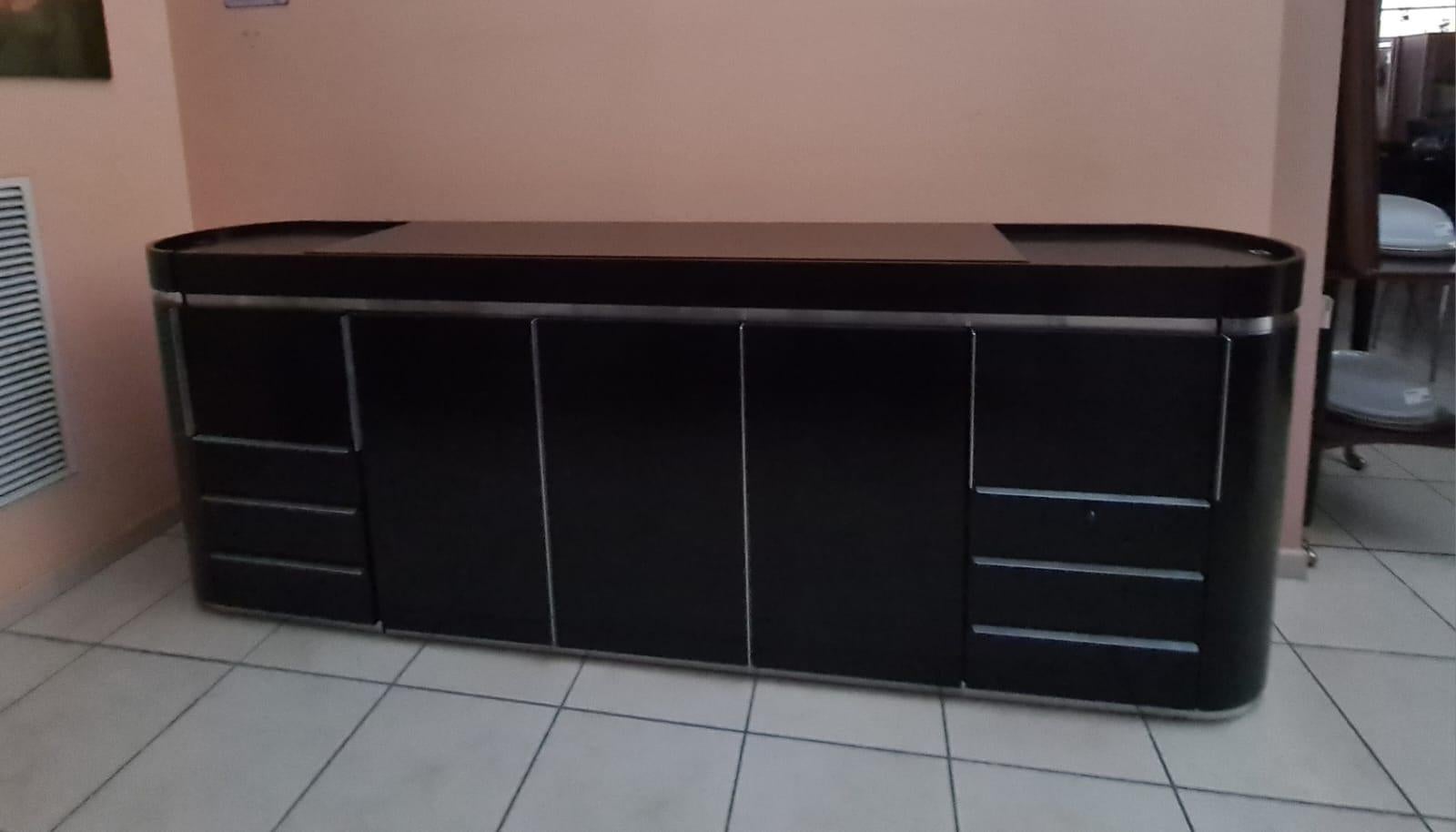 Credenza da centro stondata in legno e acciaio anni 80' in vendita 10