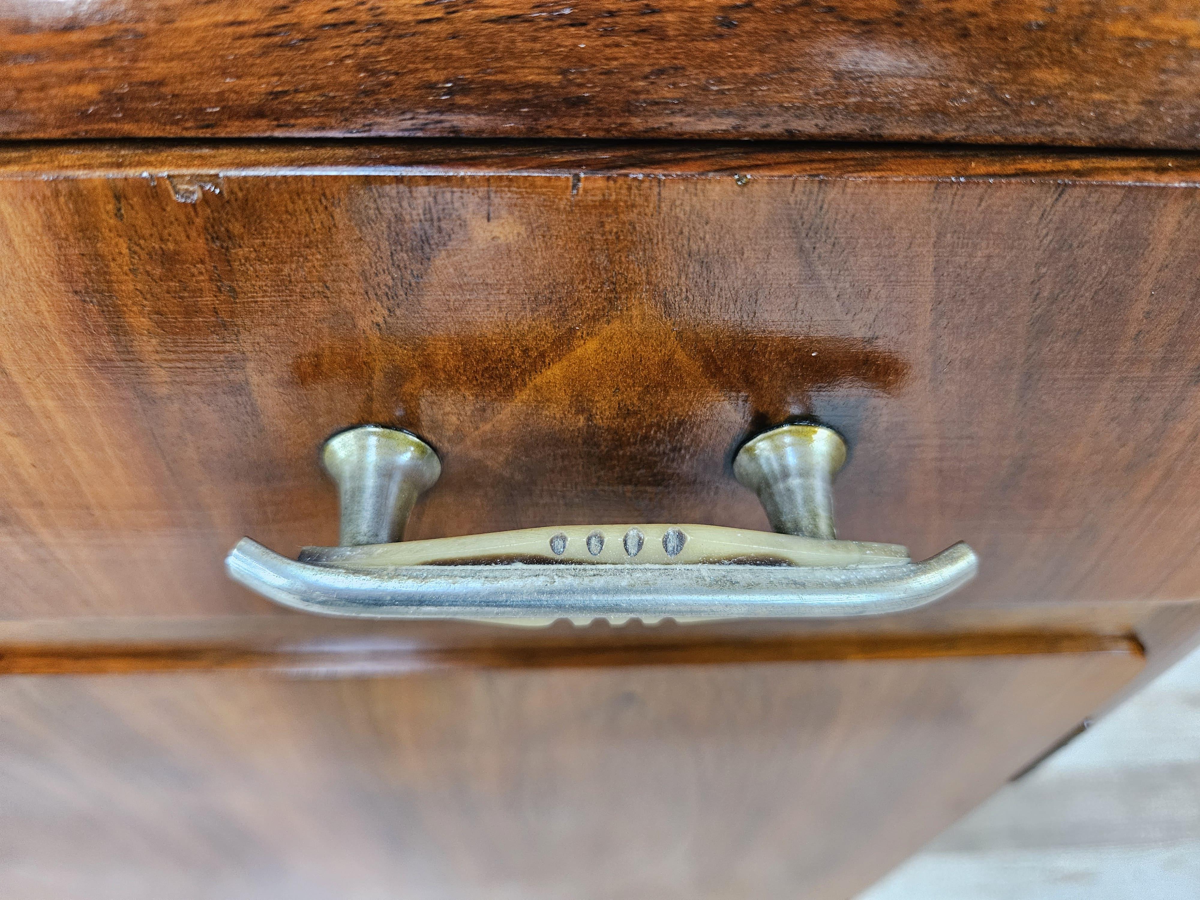 Buffet d'entrée Art Déco avec dessus en marbre en vente 4
