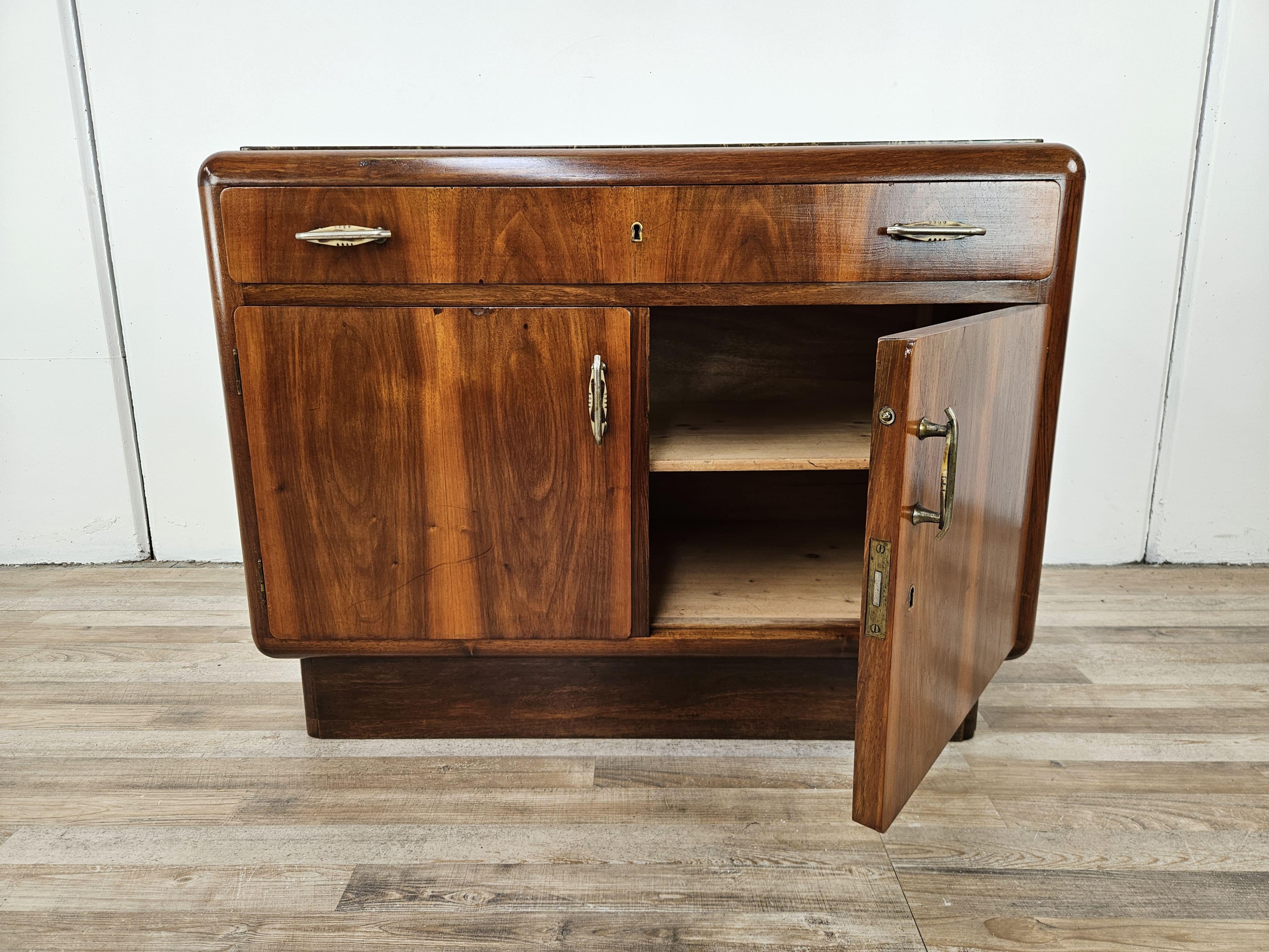 Buffet d'entrée Art Déco avec dessus en marbre en vente 9
