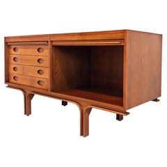 Italian design sideboard from the 1960s attributed to Gianfranco Frattini for BERNINI