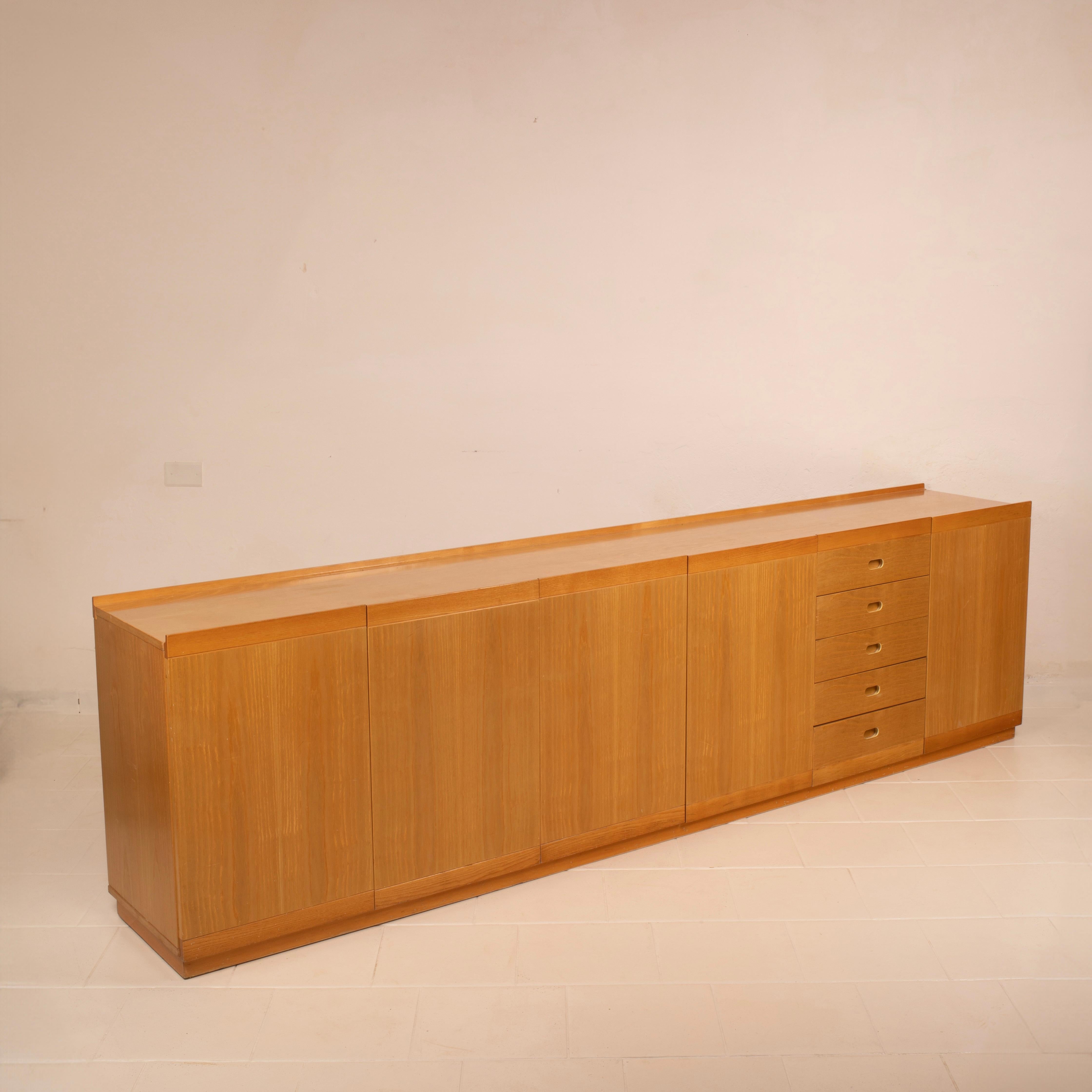 Ash Italian Mid Century Modern Sideboard Tito Agnoli for Molteni For Sale