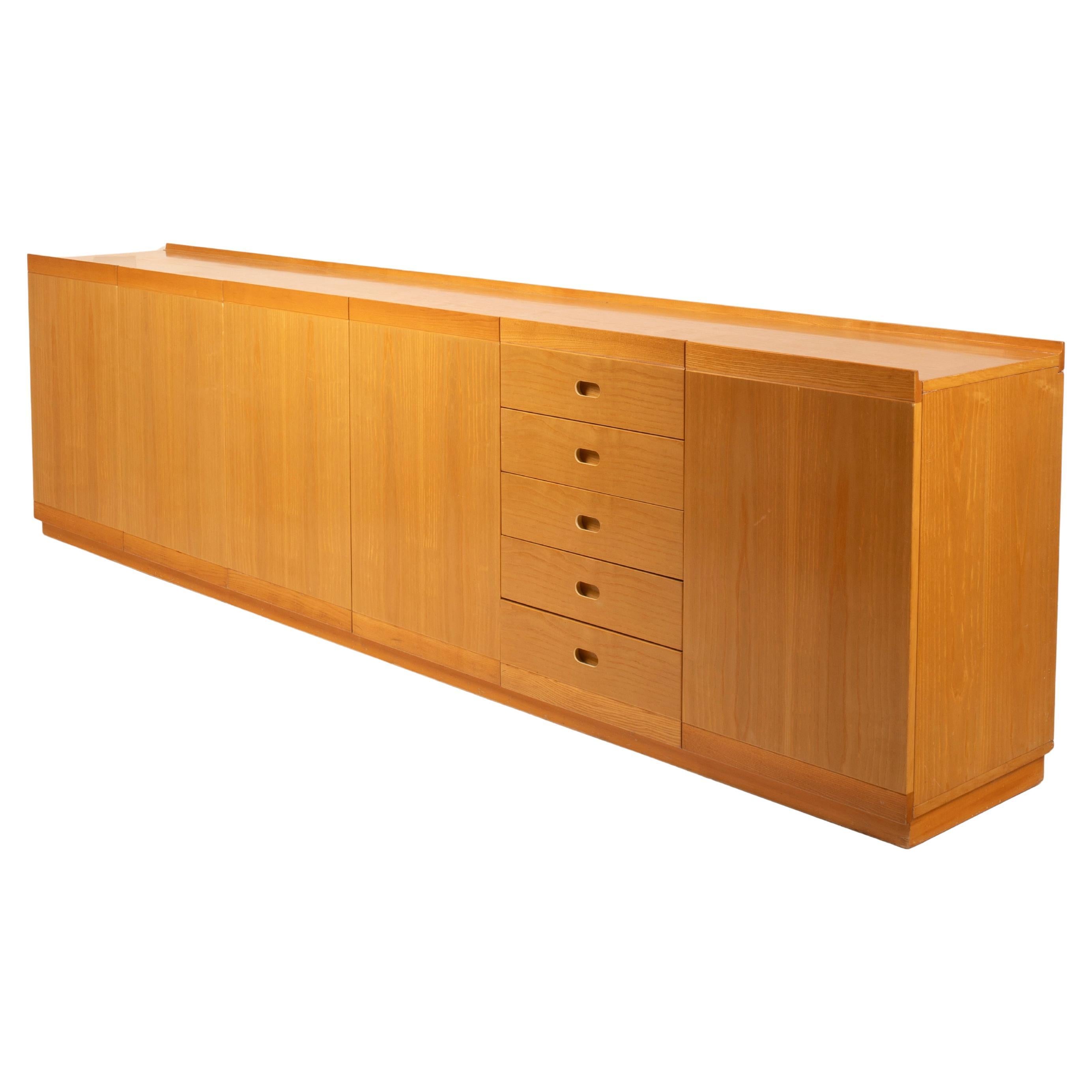 Italian Mid Century Modern Sideboard Tito Agnoli for Molteni